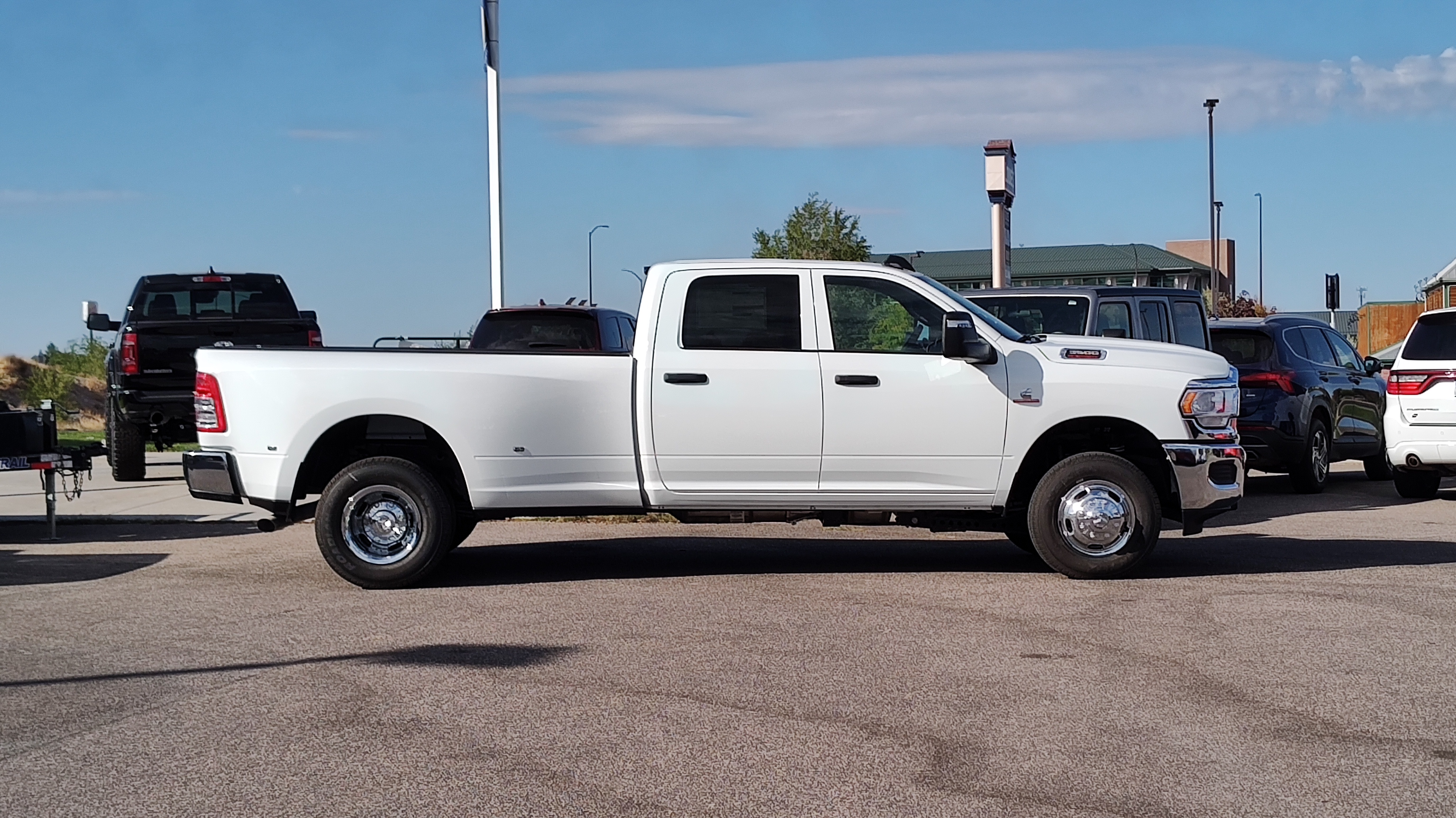 2024 Ram 3500 Tradesman 4x4 Crew Cab 8 Box 25