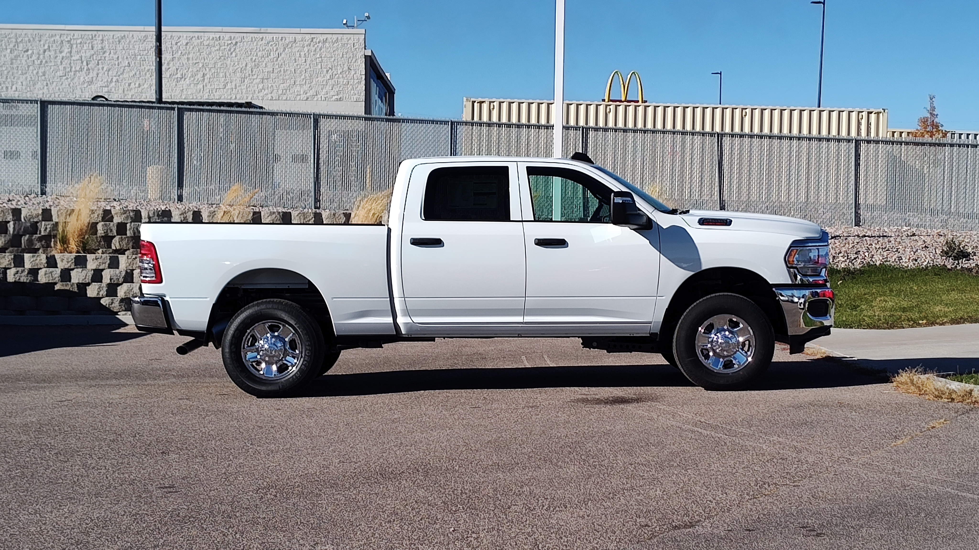 2024 Ram 2500 Tradesman 4x4 Crew Cab 64 Box 24