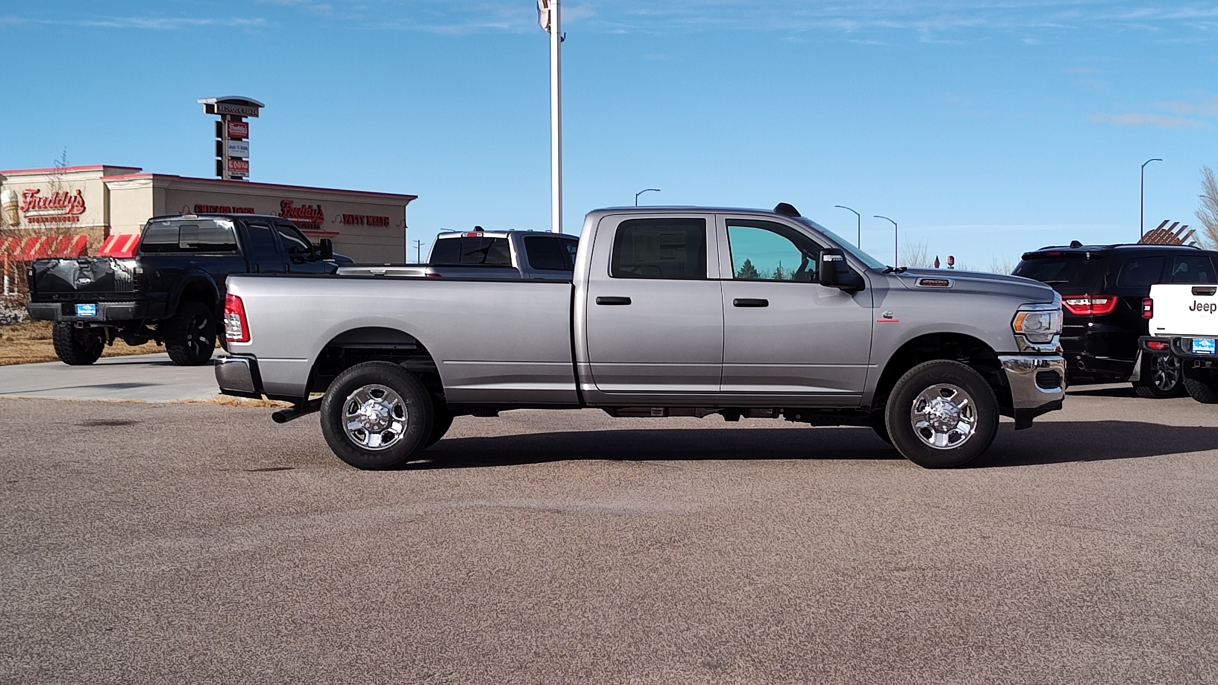 2024 Ram 2500 Tradesman 4x4 Crew Cab 8 Box 25