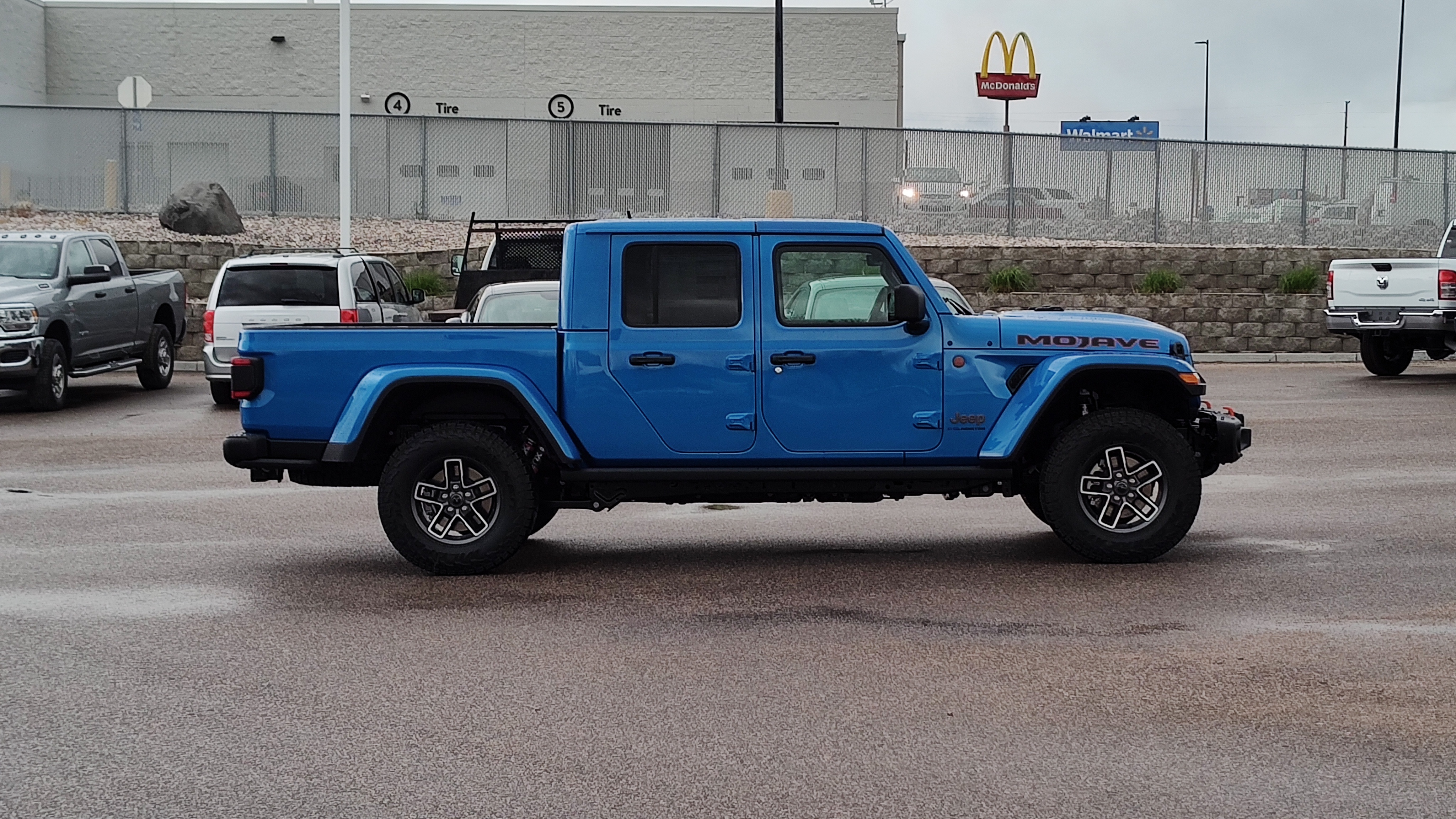 2024 Jeep Gladiator Mojave X 4x4 24