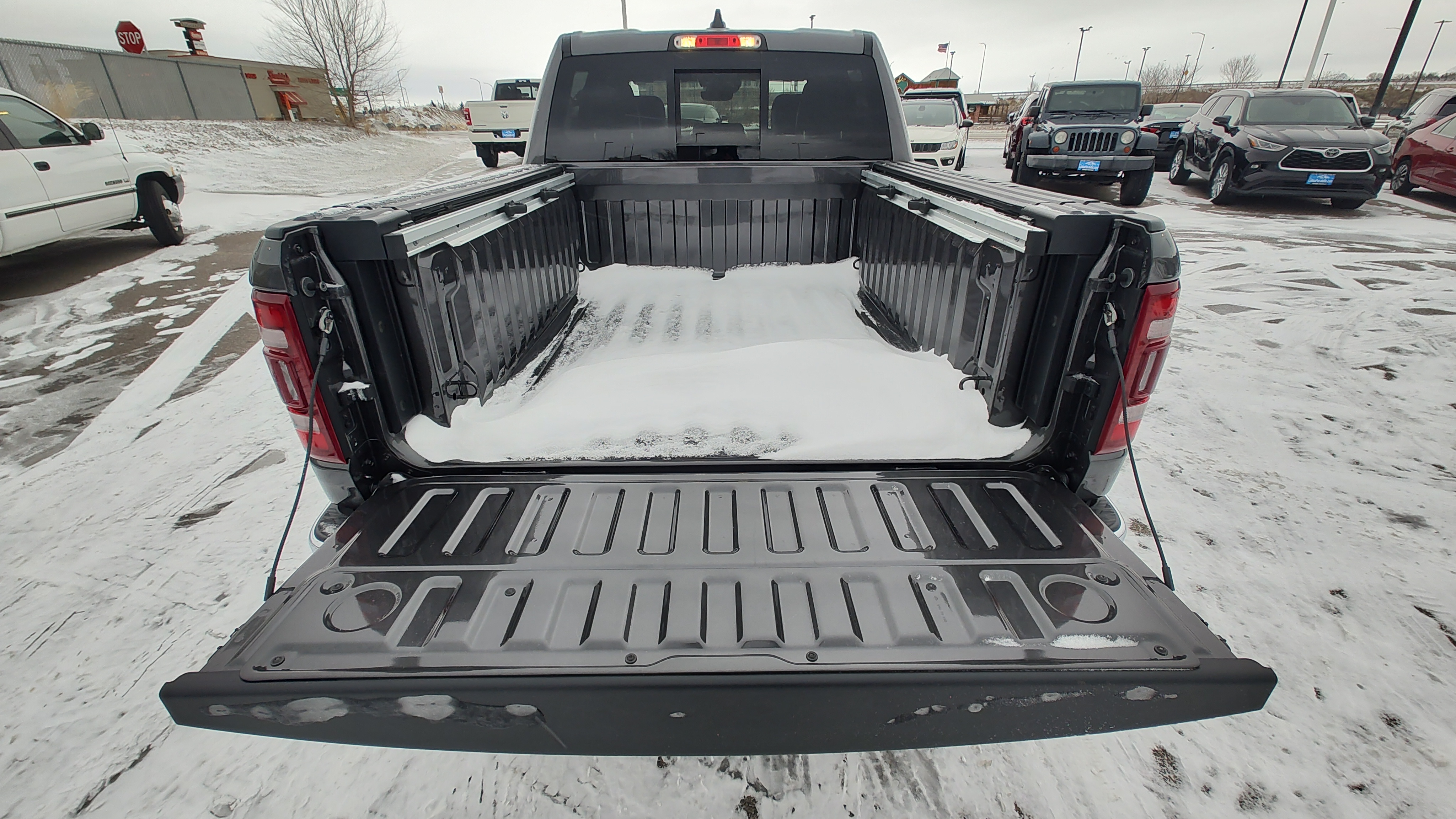 2024 Ram 1500 Laramie 4x4 Crew Cab 57 Box 19