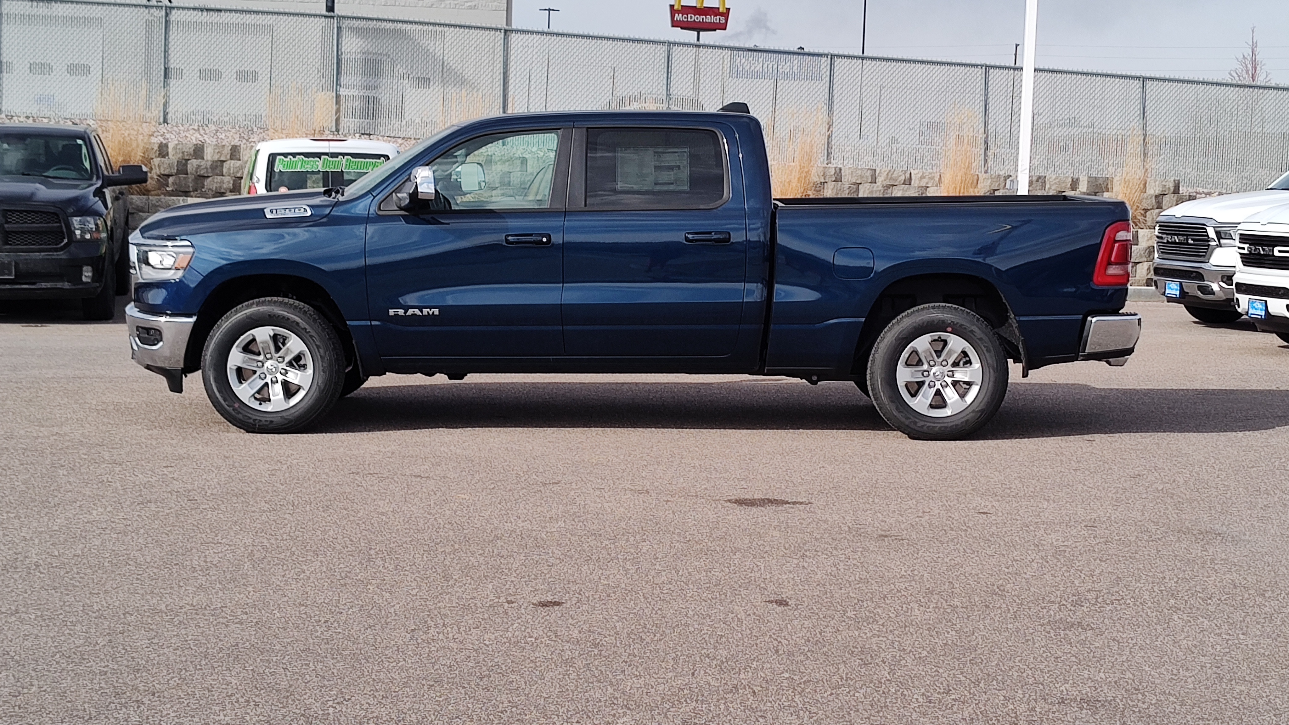 2024 Ram 1500 Laramie 4x4 Crew Cab 64 Box 3