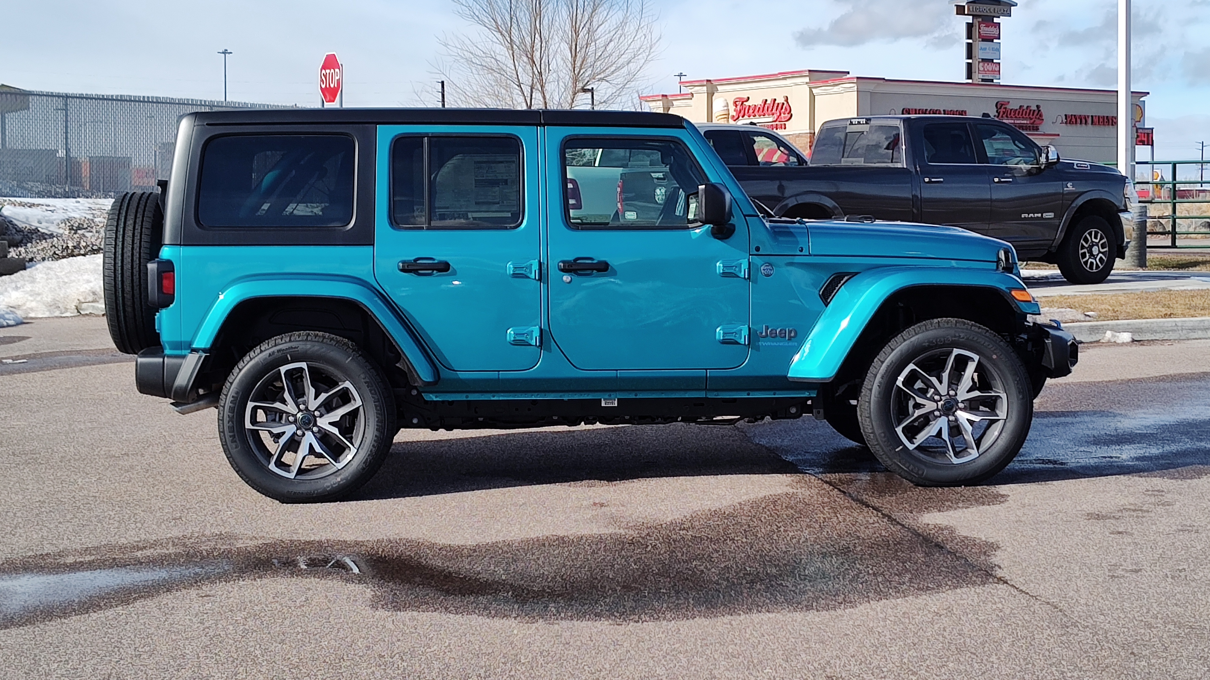 2024 Jeep Wrangler 4xe Sport S 24