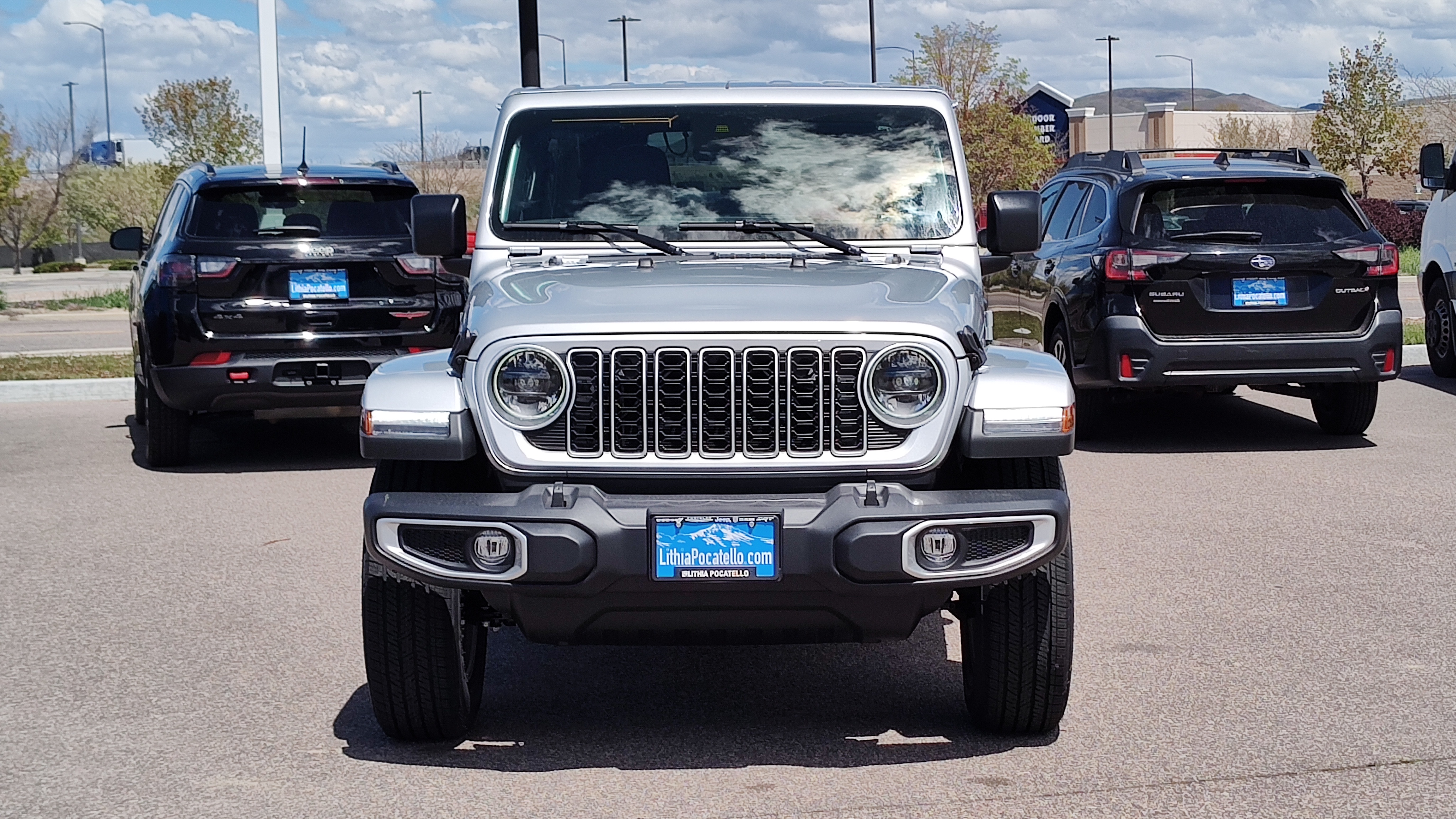 2024 Jeep Wrangler Sahara 6