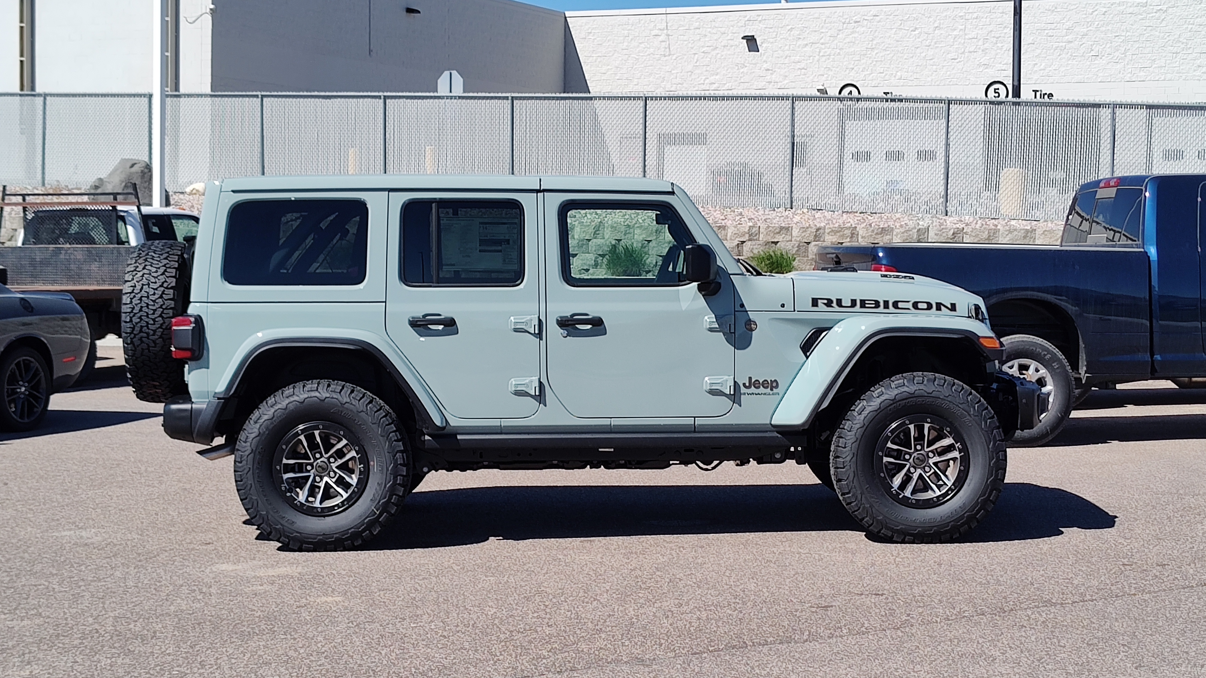 2024 Jeep Wrangler Rubicon 392 26