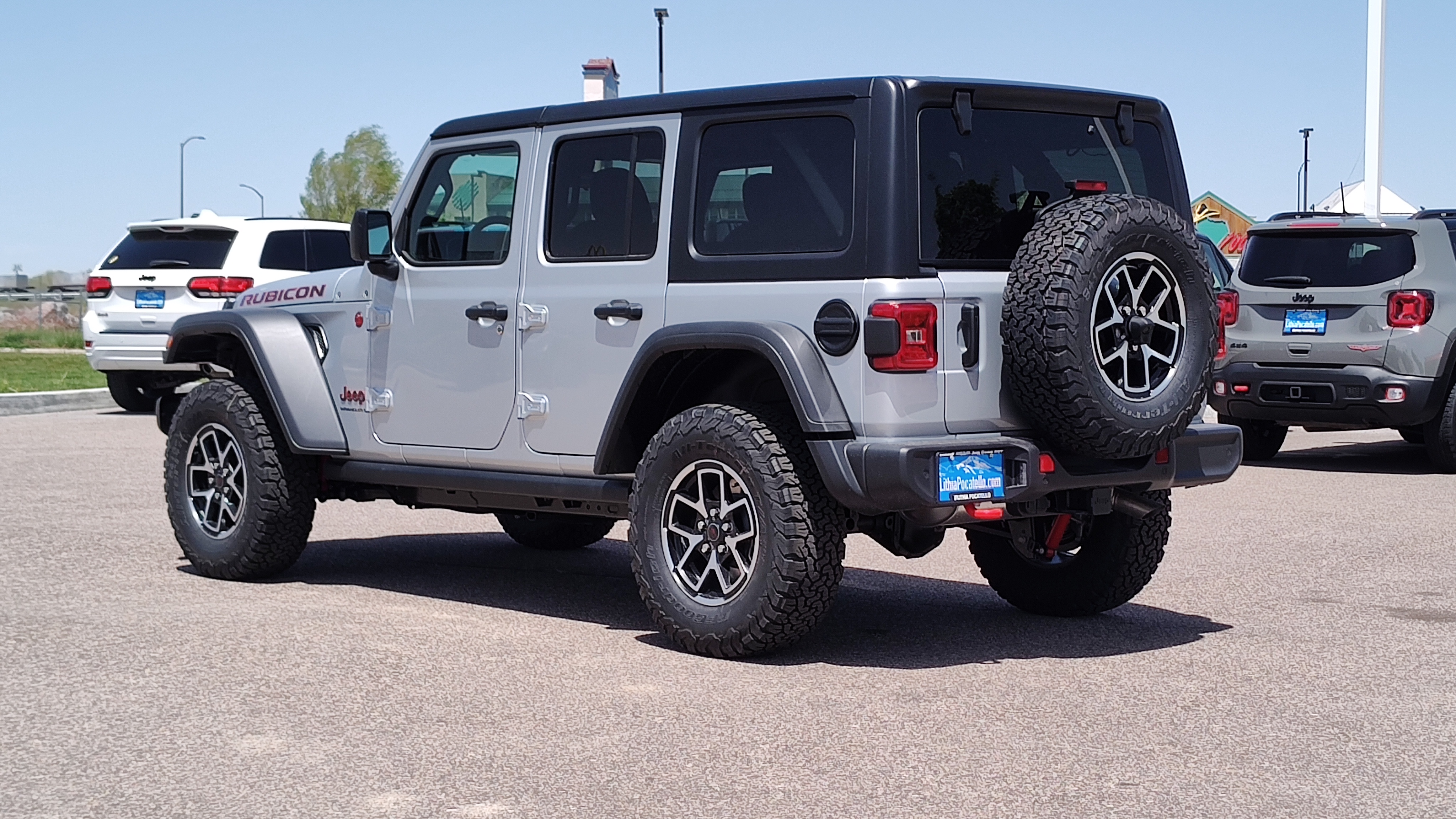 2024 Jeep Wrangler Rubicon 4