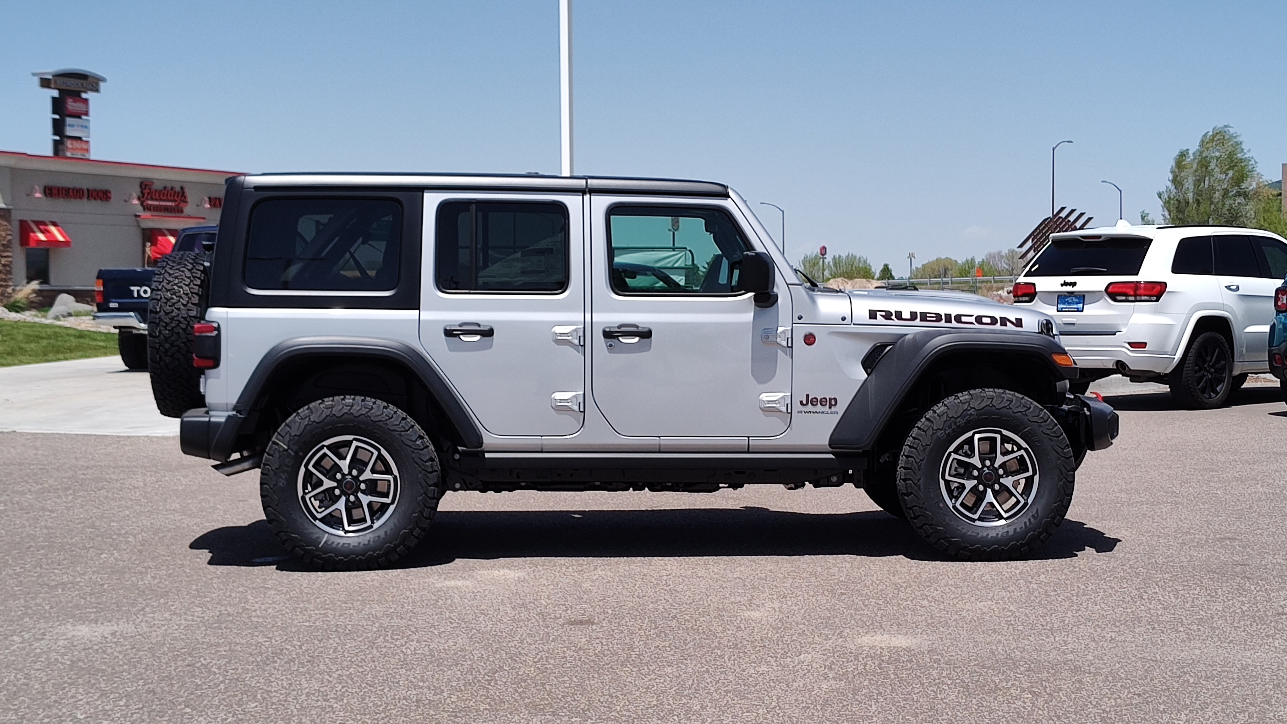 2024 Jeep Wrangler Rubicon 23