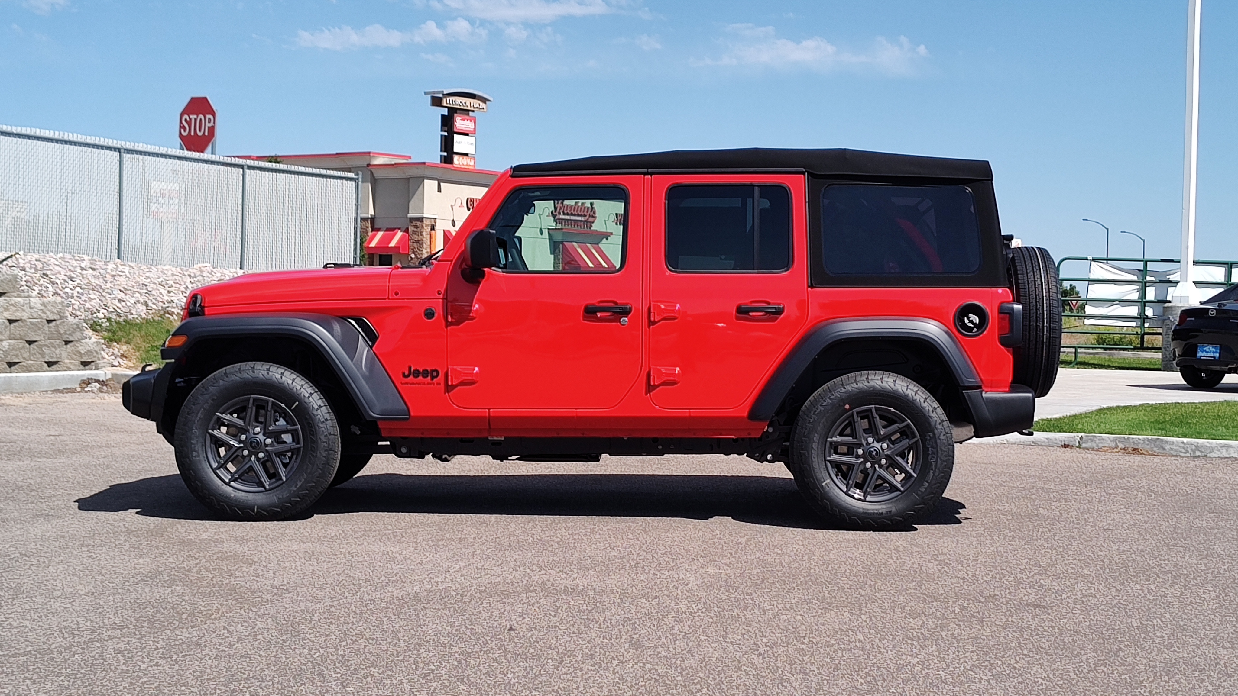 2024 Jeep Wrangler  3