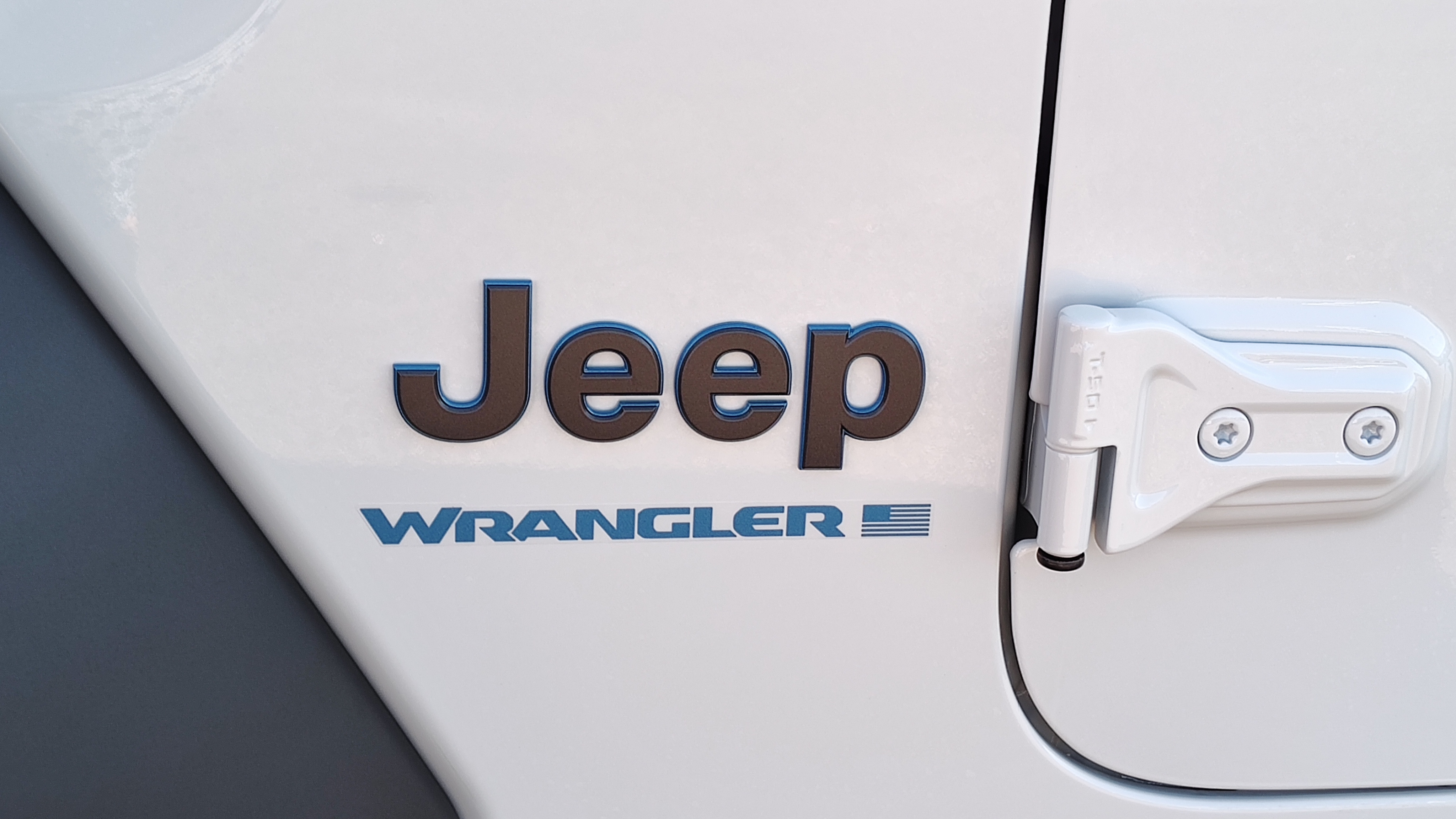 2024 Jeep Wrangler 4xe Willys 7