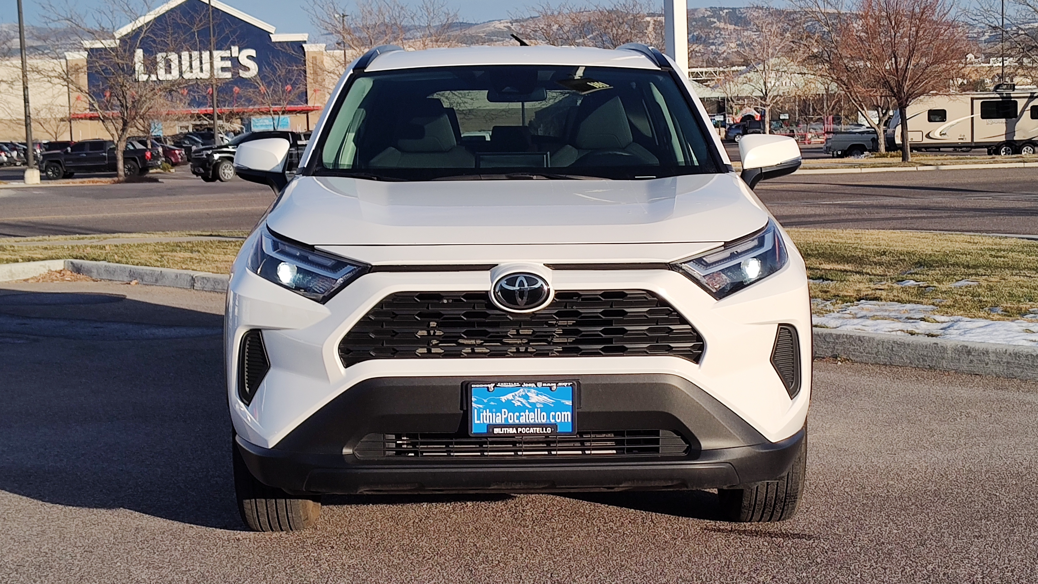 2024 Toyota RAV4 XLE 6