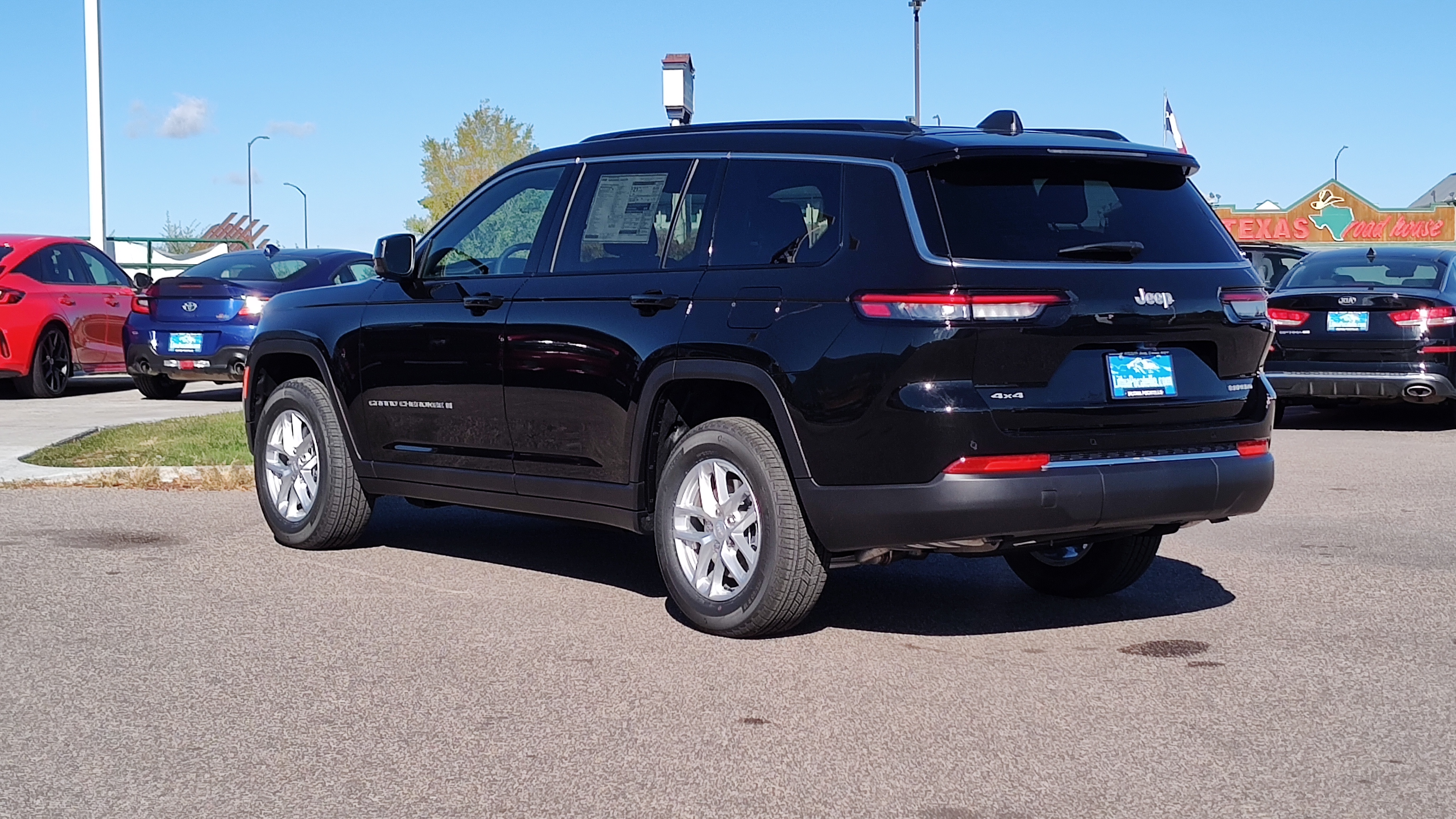 2025 Jeep Grand Cherokee L Laredo X 4