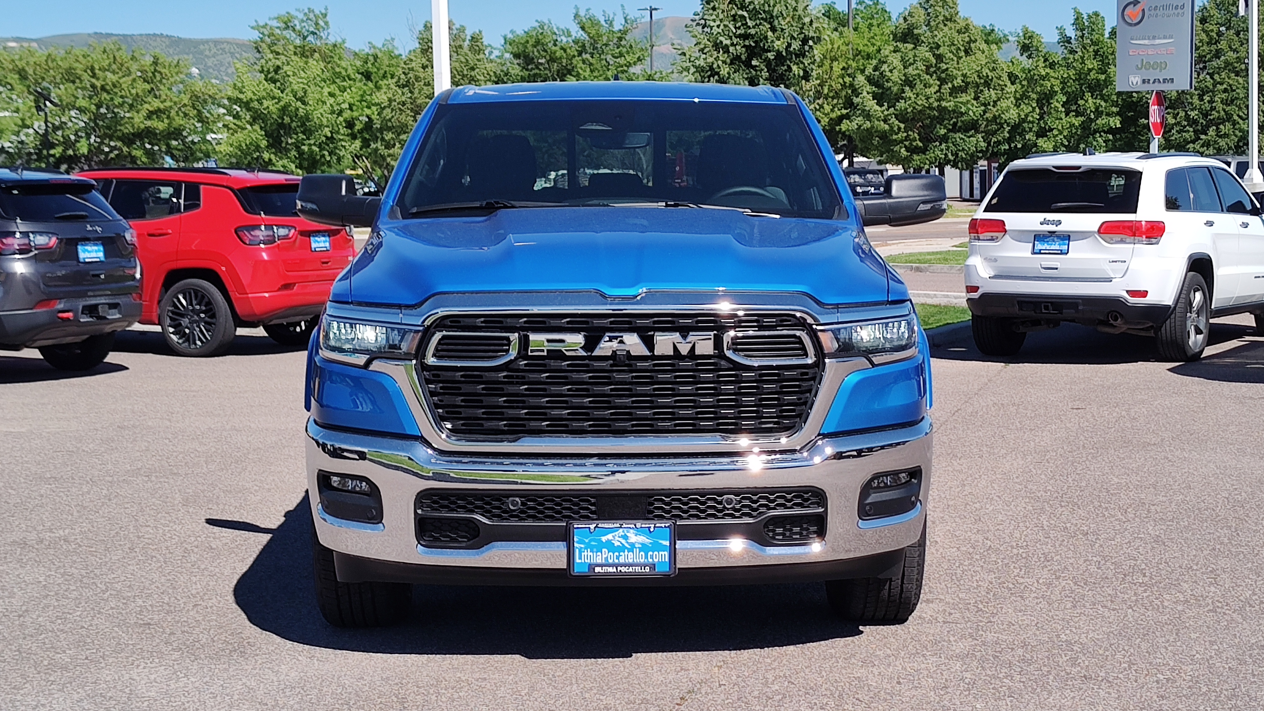 2025 Ram 1500 Big Horn 4x4 Quad Cab 64 Box 6