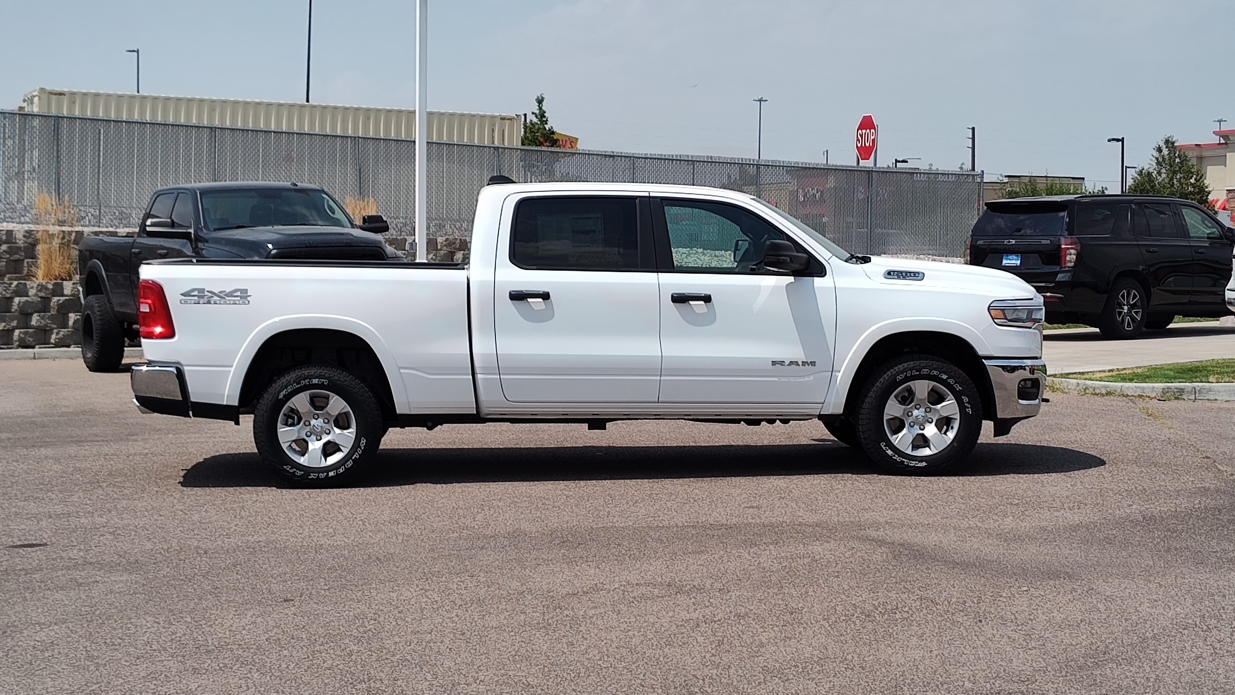 2025 Ram 1500 Big Horn 4x4 Crew Cab 64 Box 25