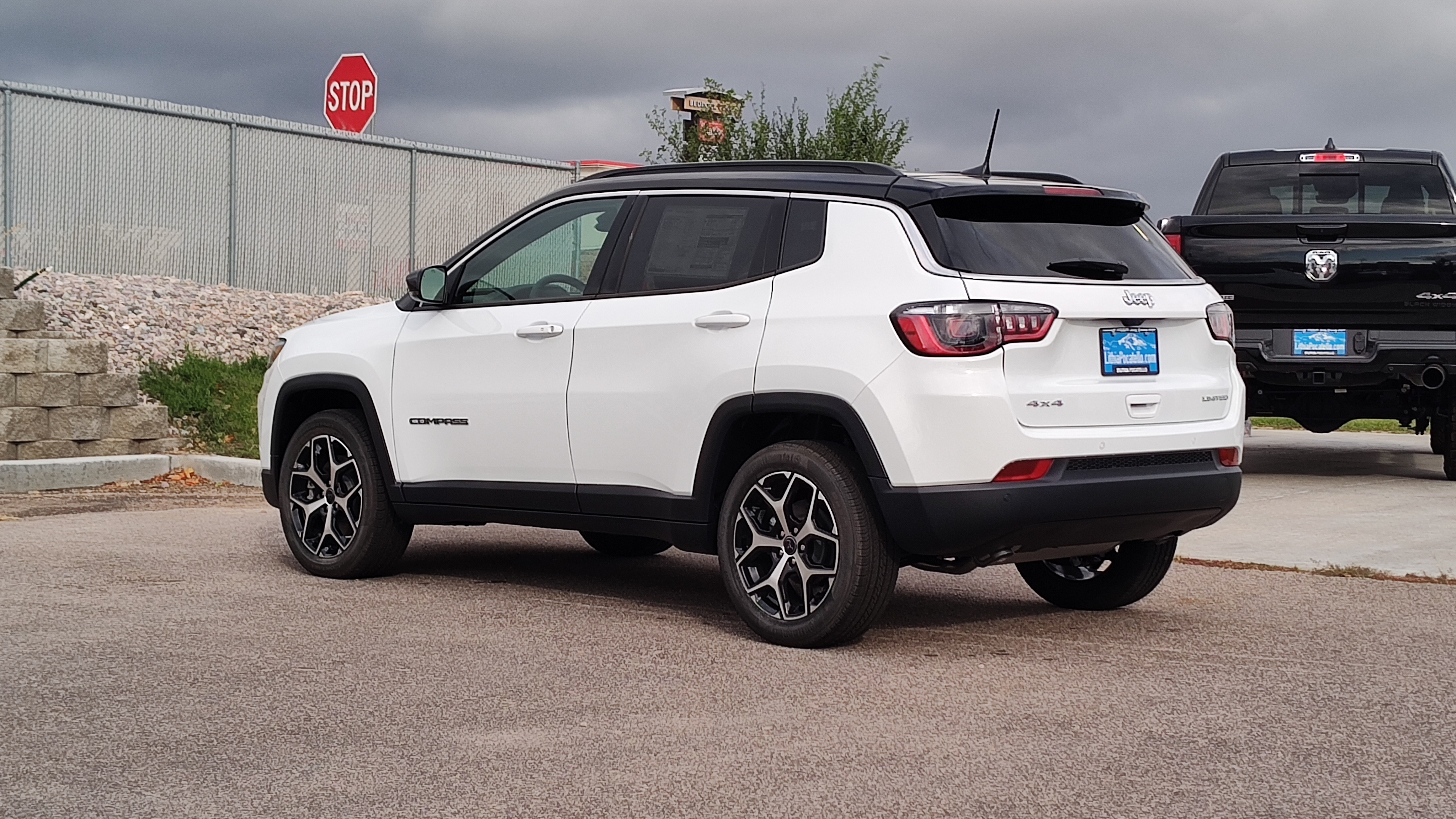 2025 Jeep Compass Limited 4