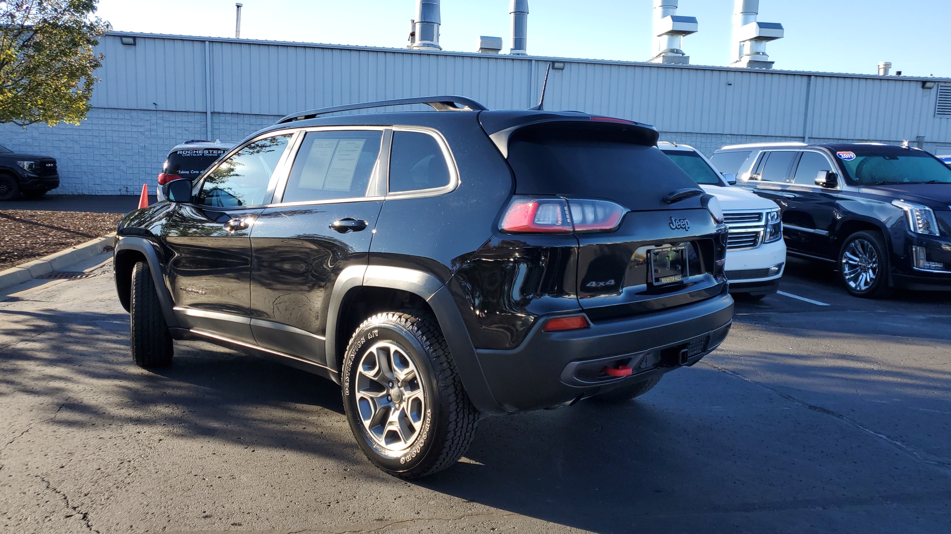 2022 Jeep Cherokee Trailhawk 34