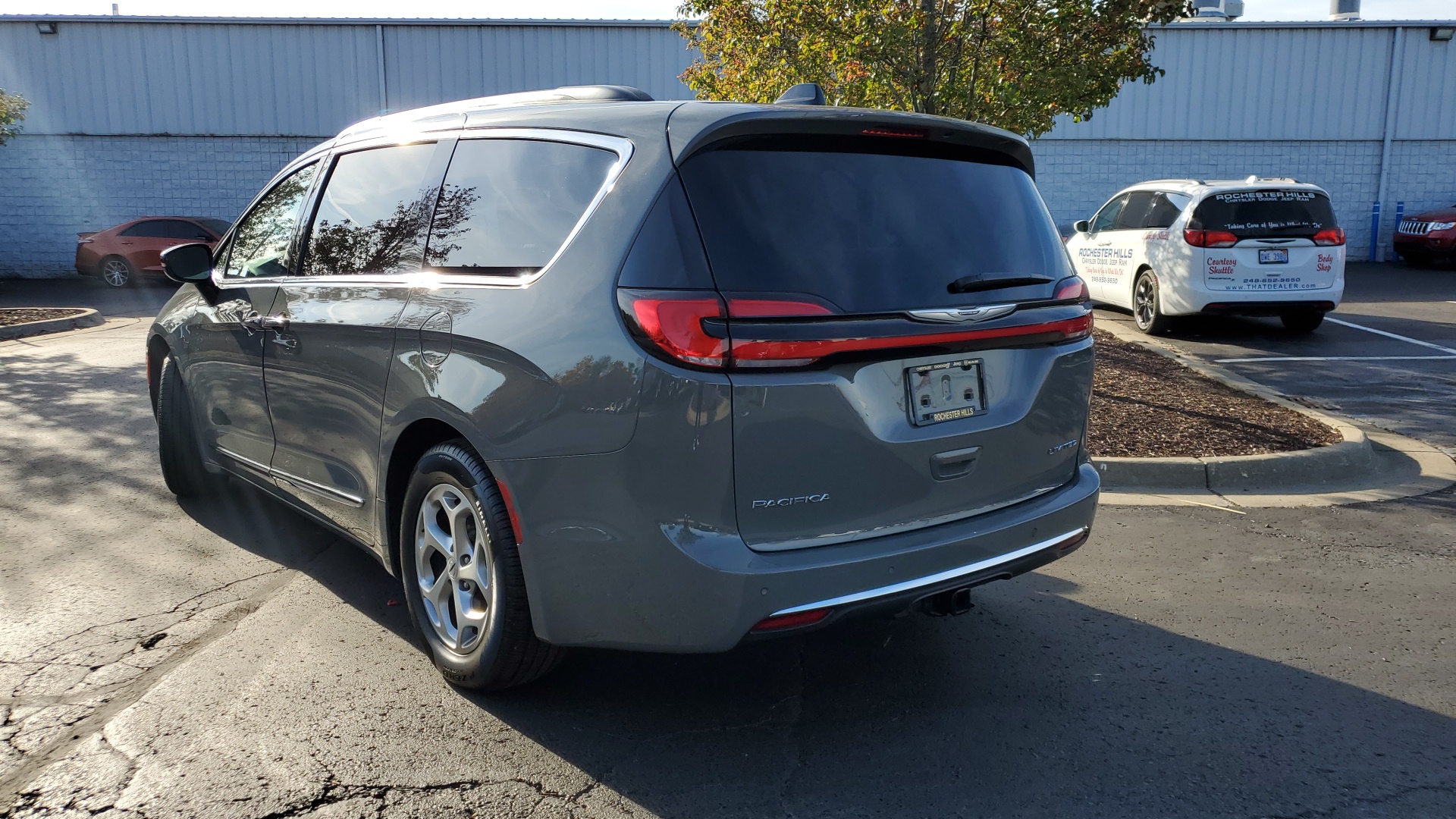 2023 Chrysler Pacifica Limited 34