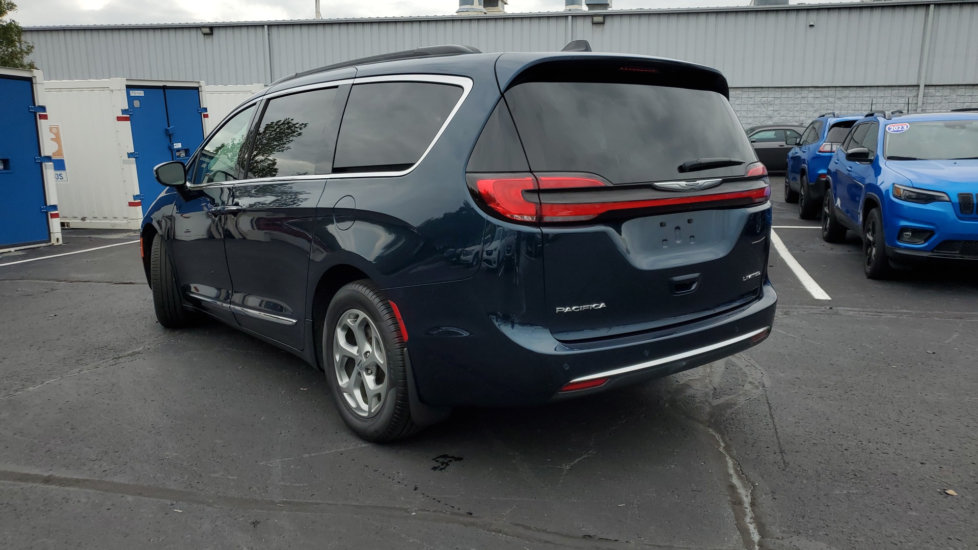 2023 Chrysler Pacifica Limited 2