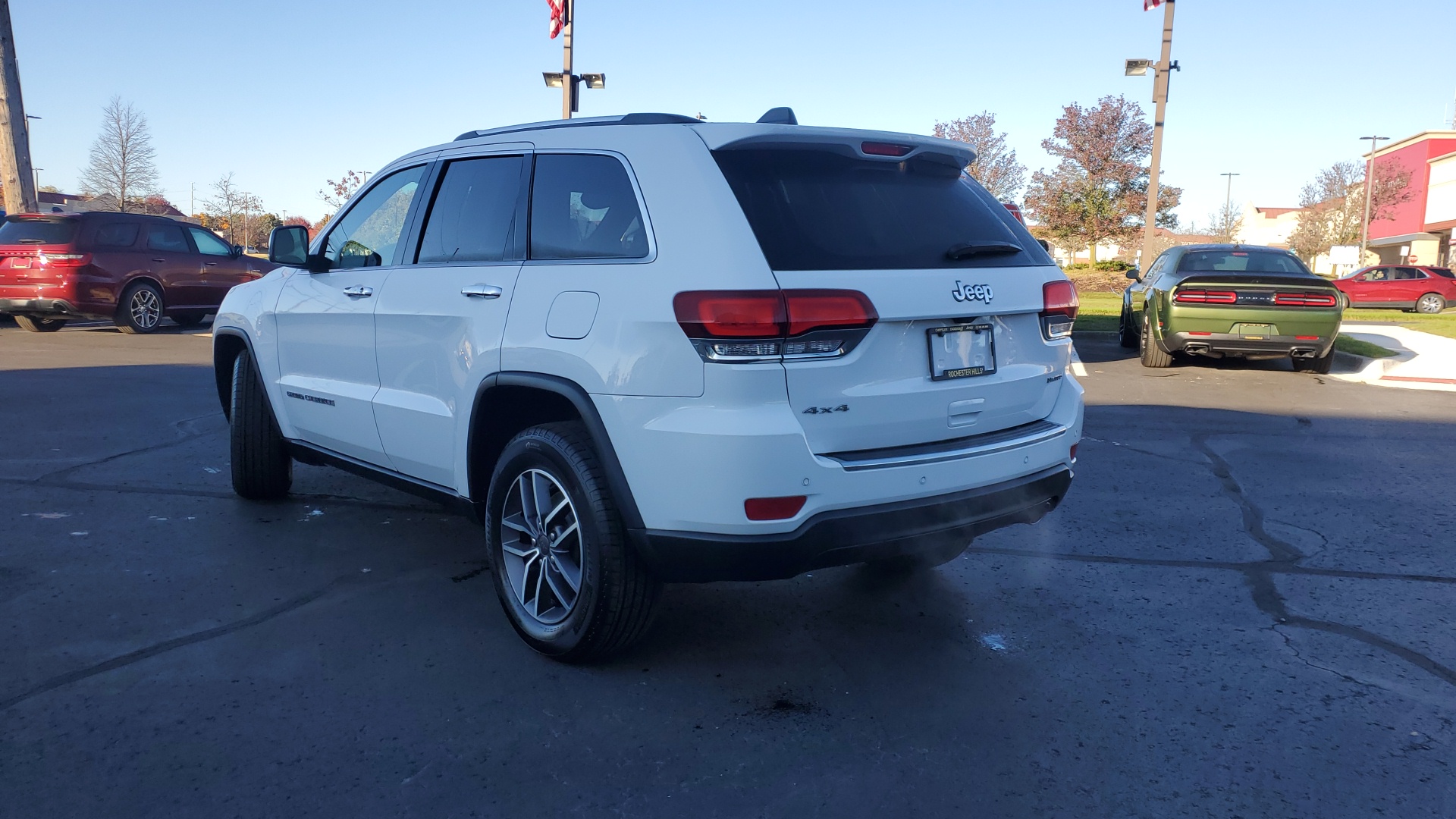 2020 Jeep Grand Cherokee Limited 32