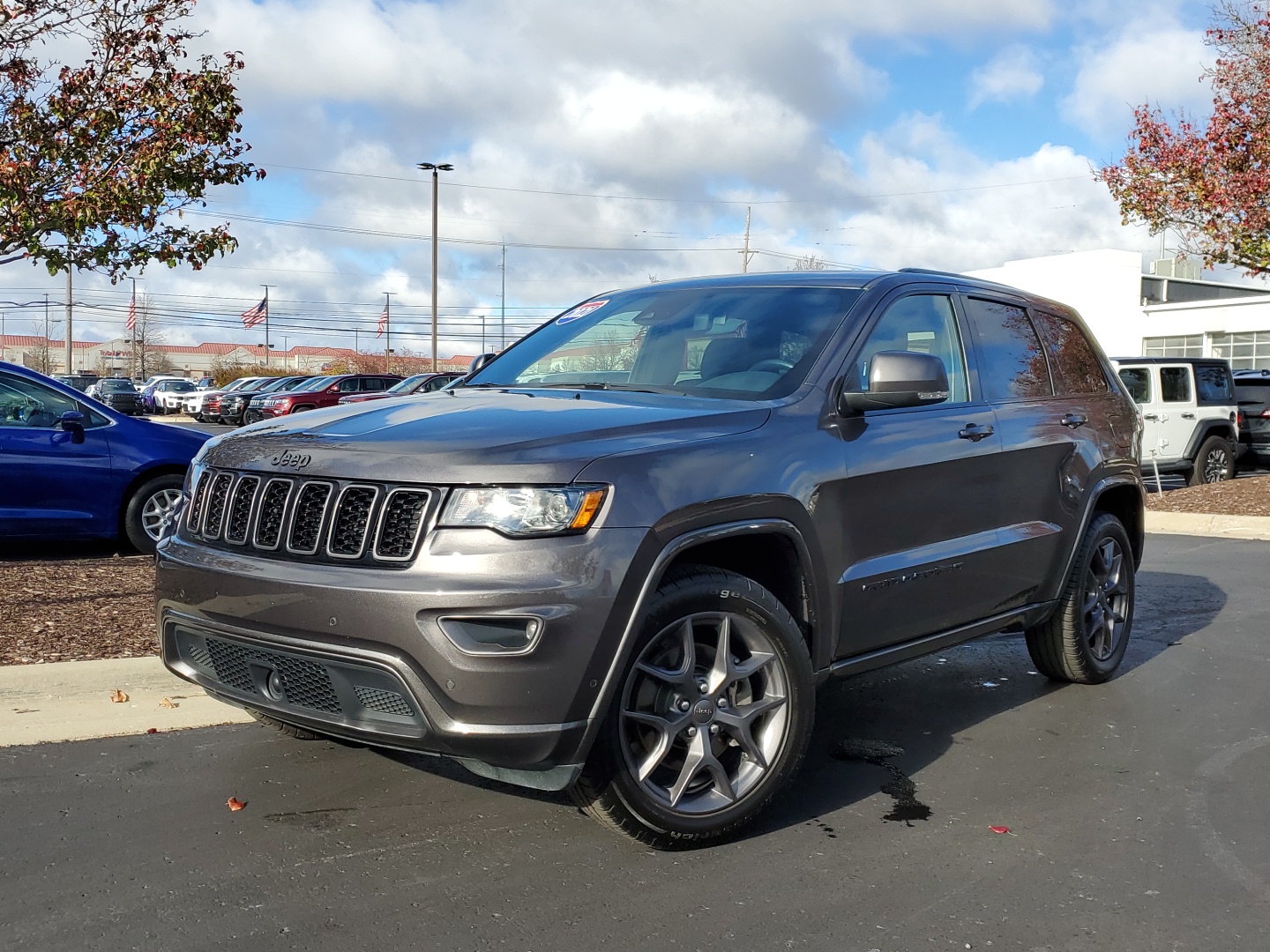 2021 Jeep Grand Cherokee 80th Anniversary Edition 32