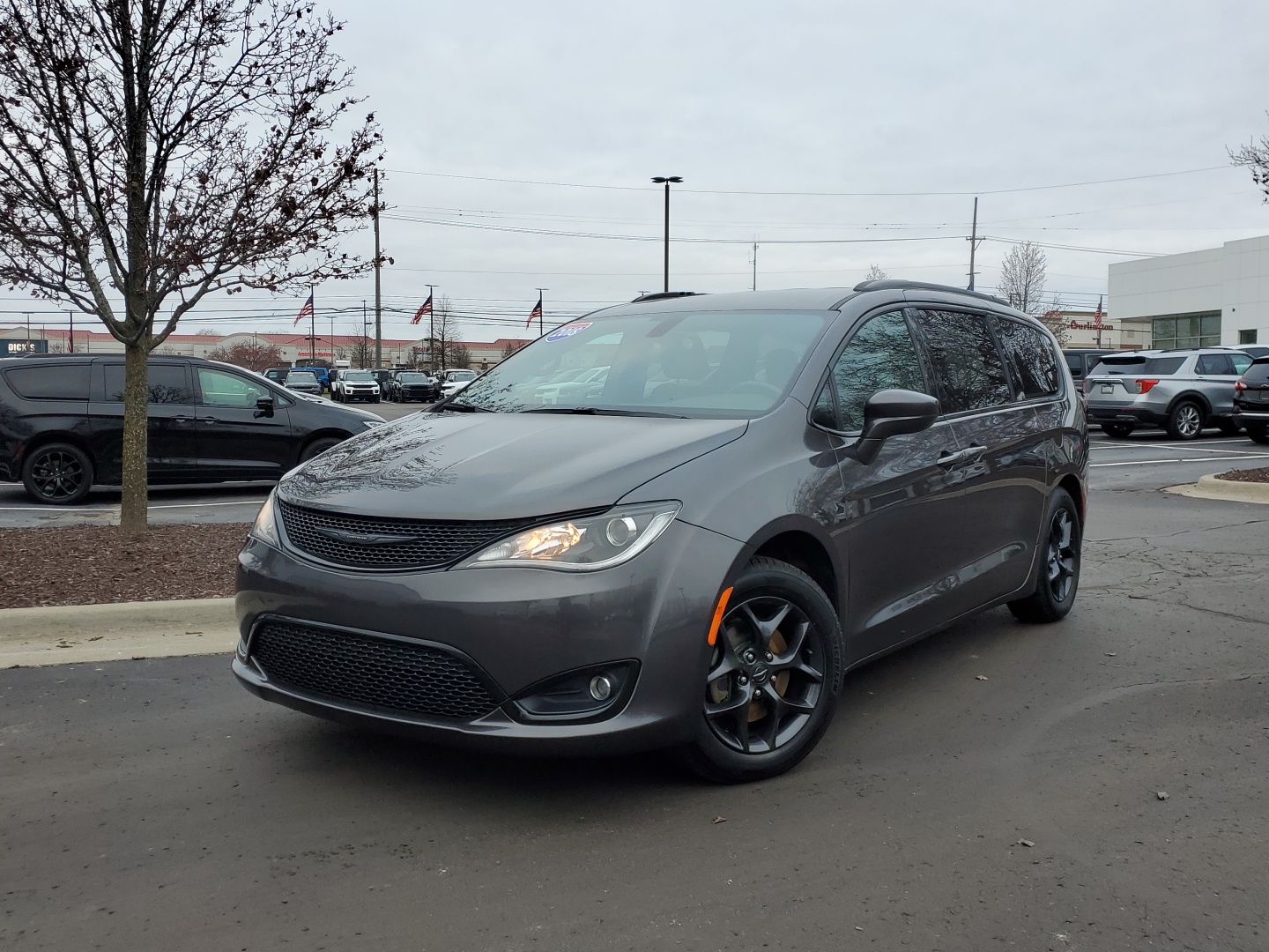 2018 Chrysler Pacifica Touring L Plus 1