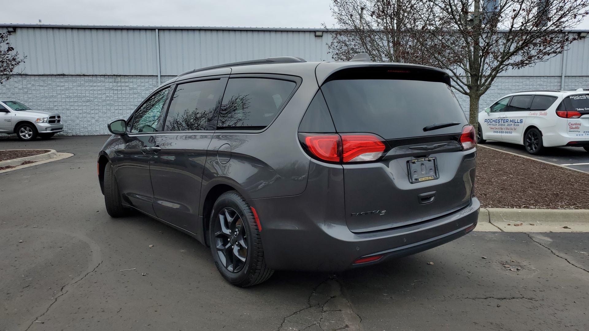 2018 Chrysler Pacifica Touring L Plus 2