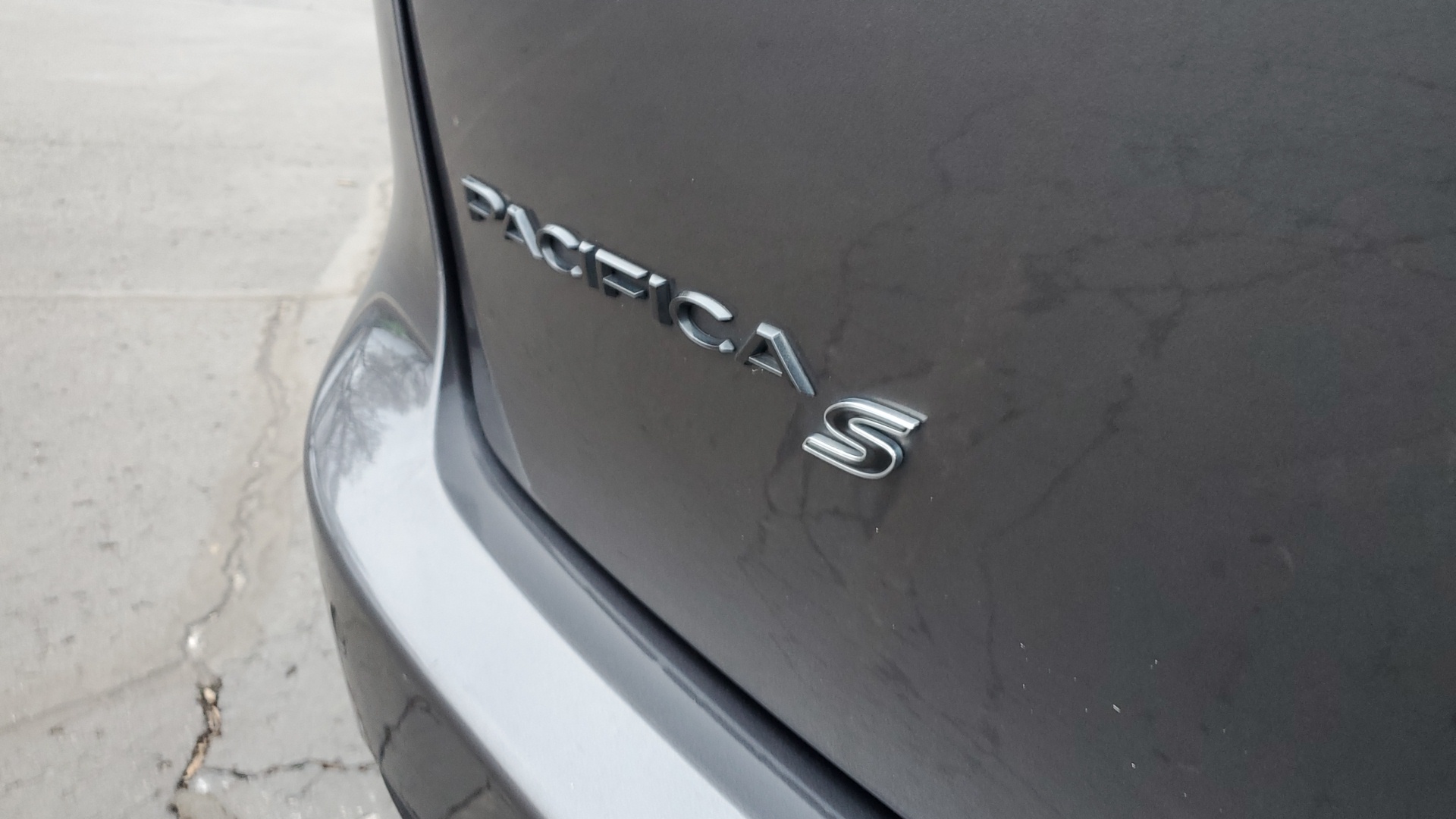 2018 Chrysler Pacifica Touring L Plus 36