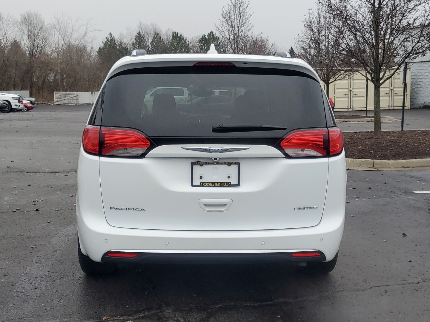 2019 Chrysler Pacifica Limited 4