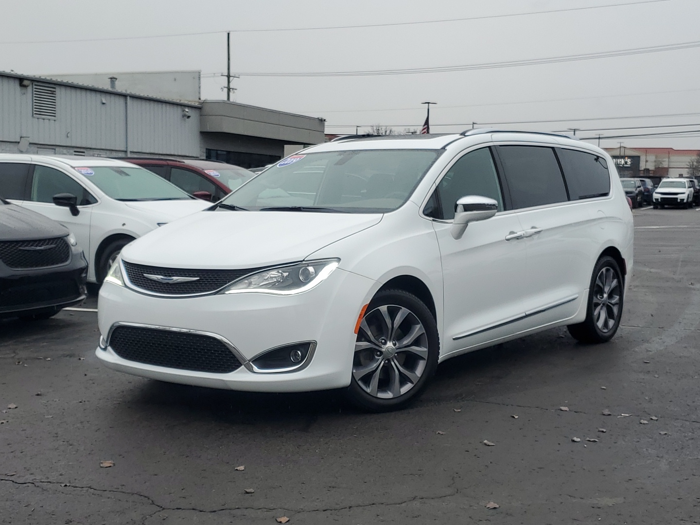 2019 Chrysler Pacifica Limited 37