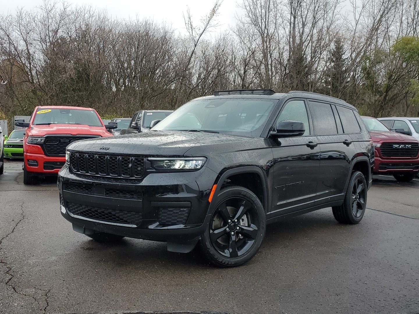 2023 Jeep Grand Cherokee L Altitude 32