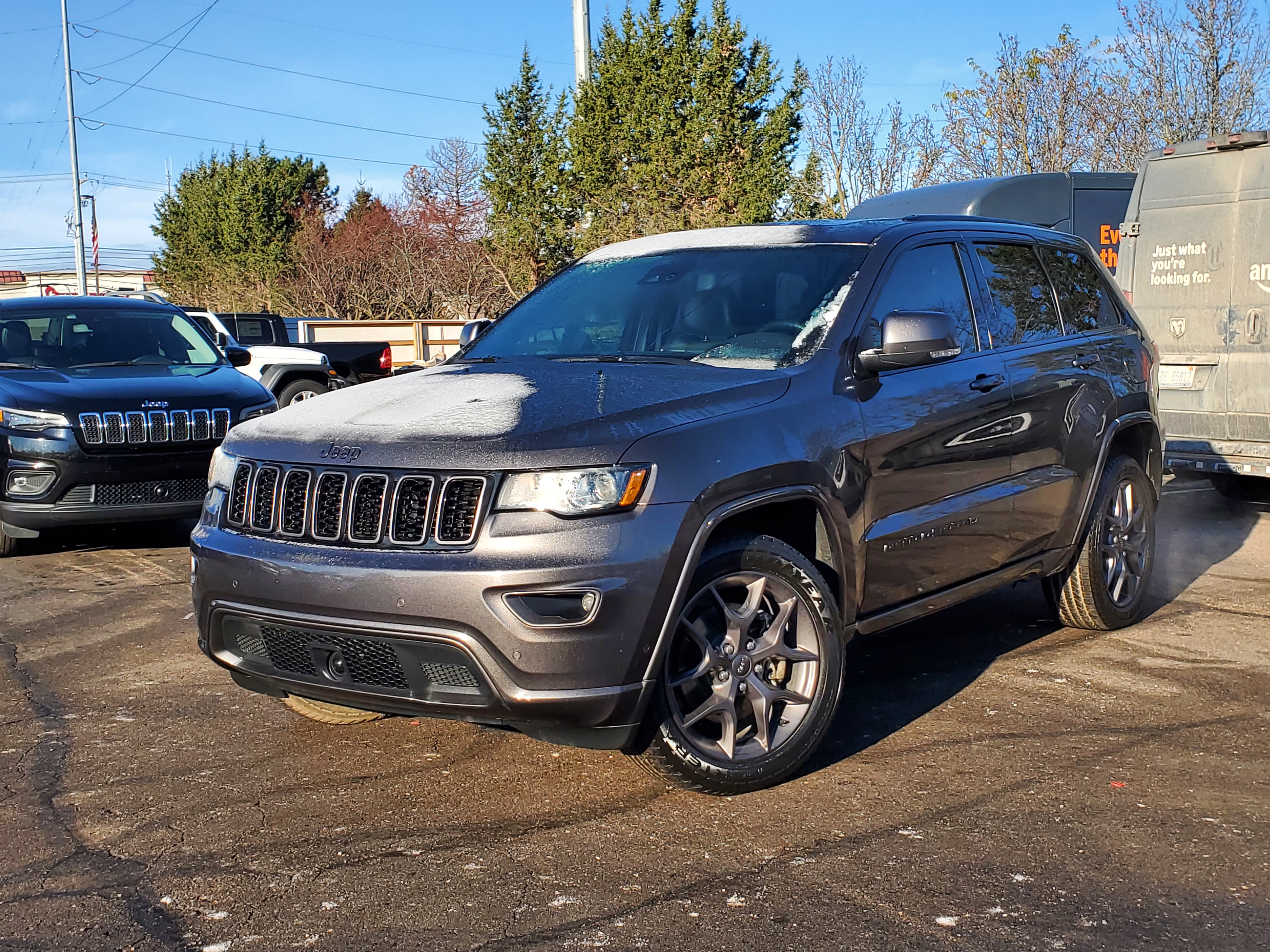 2021 Jeep Grand Cherokee 80th Anniversary Edition 1