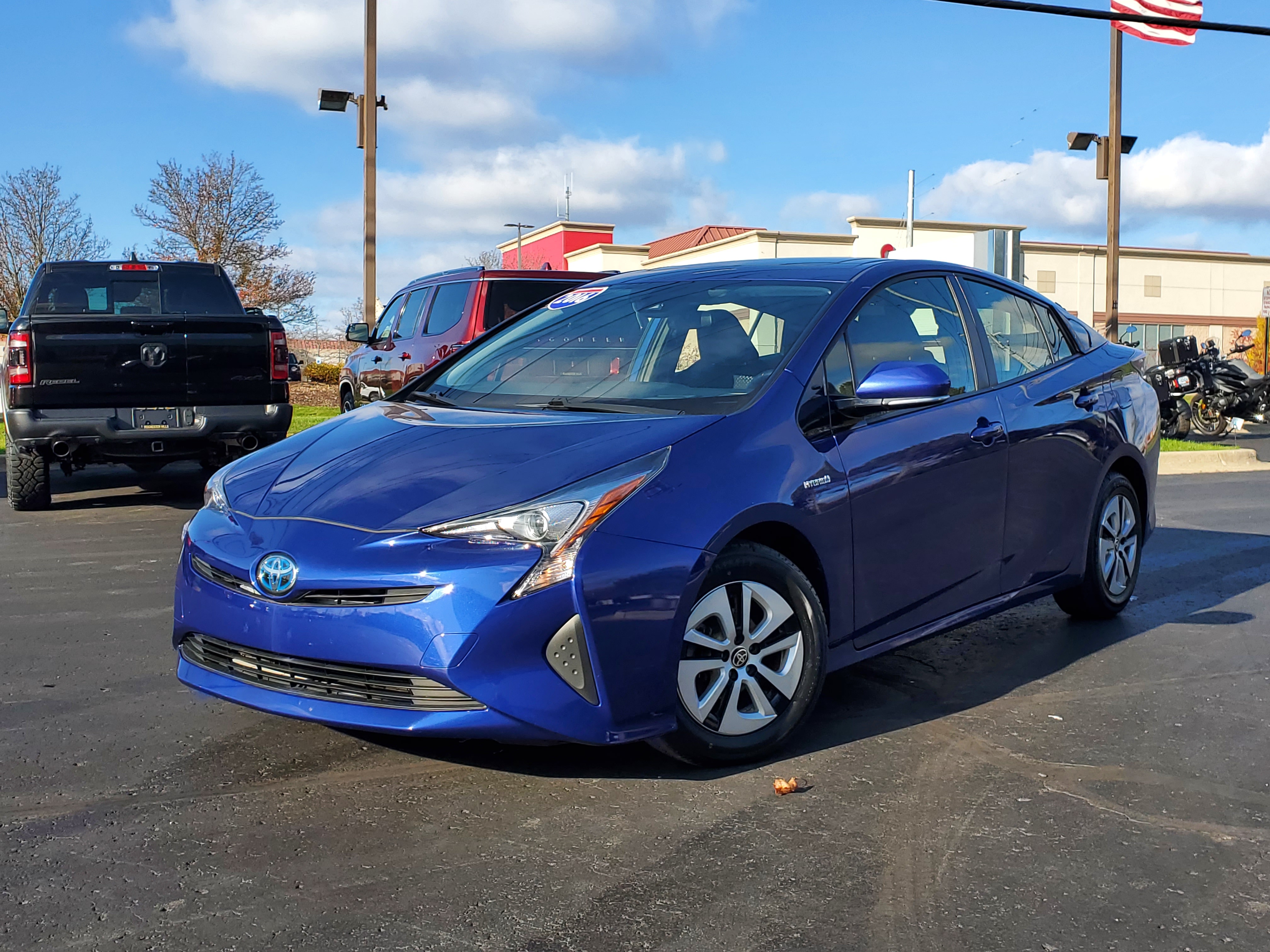 2016 Toyota Prius Three 26