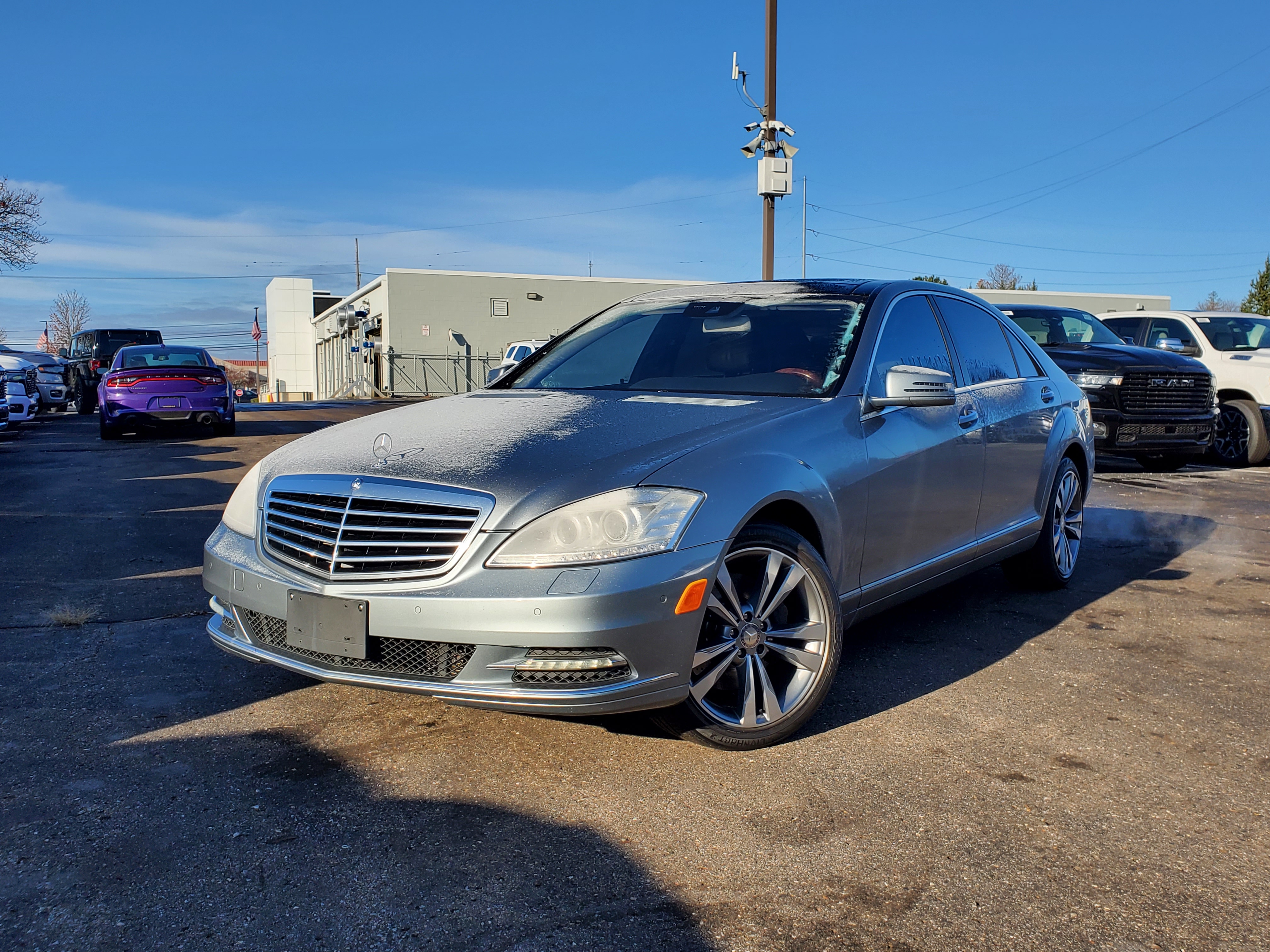 2013 Mercedes-Benz S-Class S 550 30