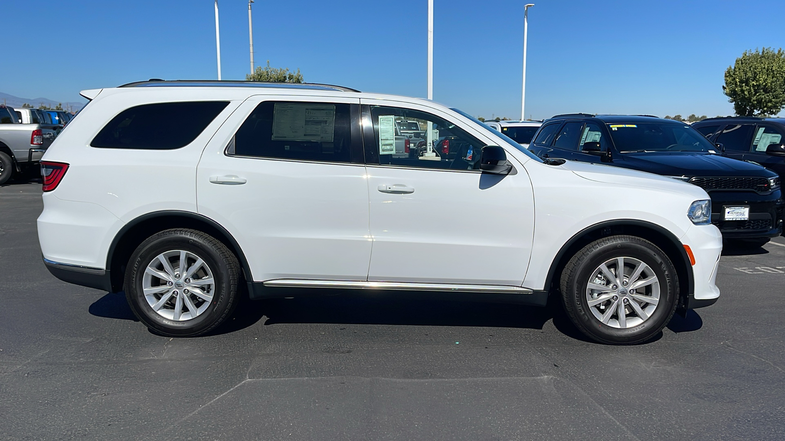 2024 Dodge Durango SXT 2