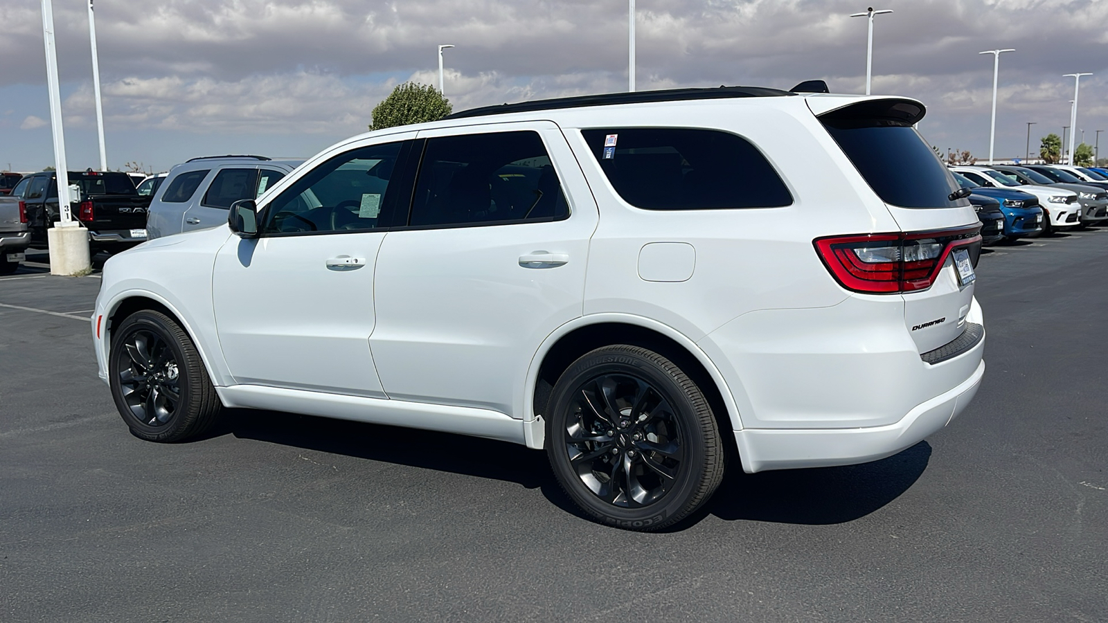 2024 Dodge Durango SXT 5