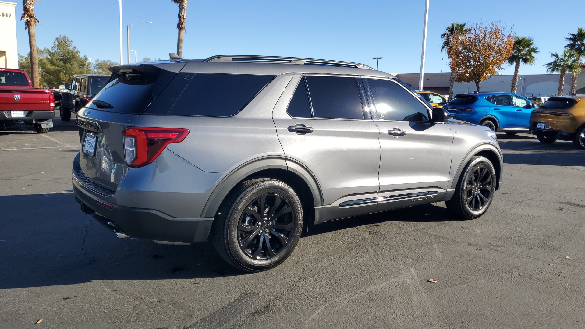 2022 Ford Explorer ST-Line 3