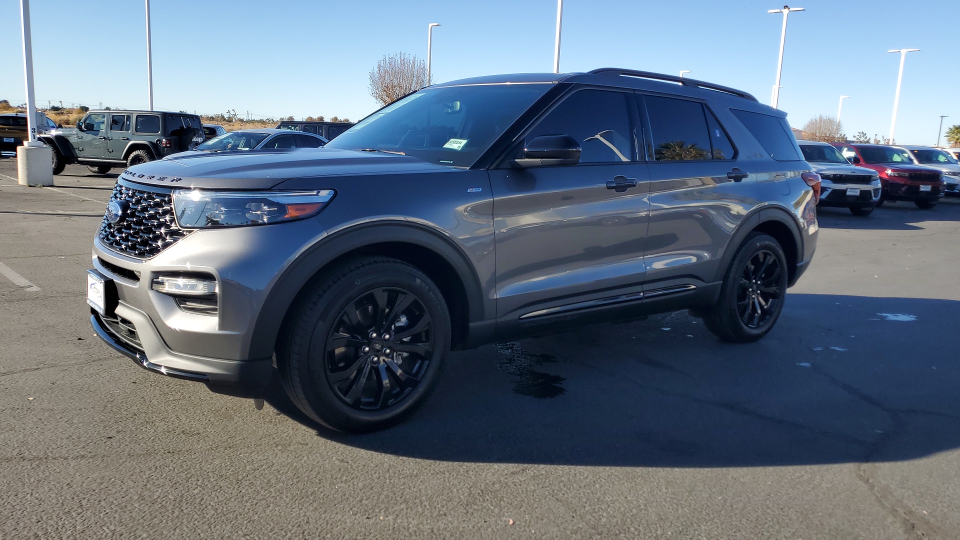 2022 Ford Explorer ST-Line 7