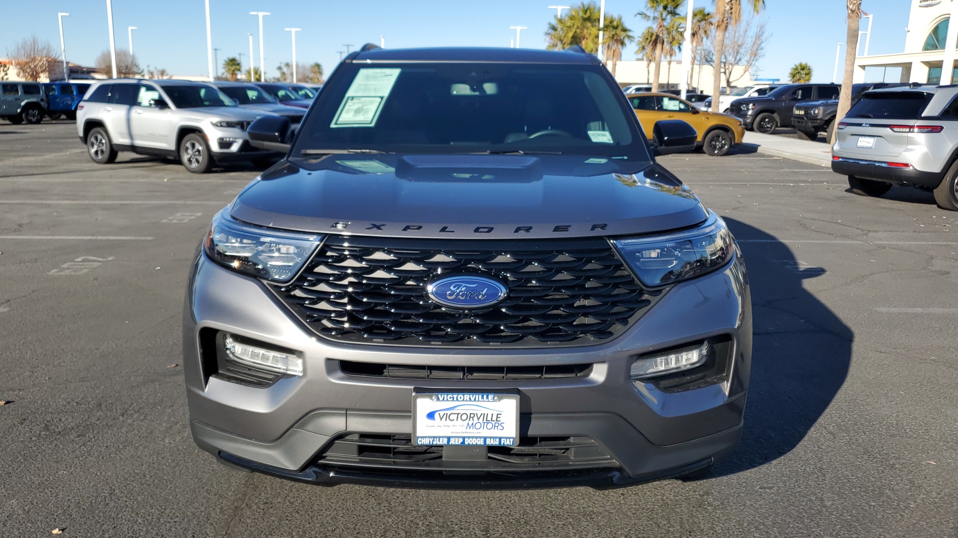 2022 Ford Explorer ST-Line 8