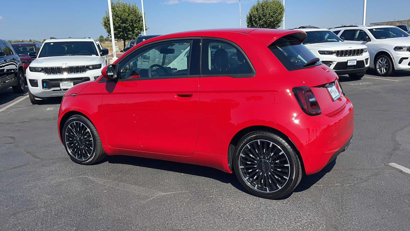 2024 Fiat 500e Battery Electric 5