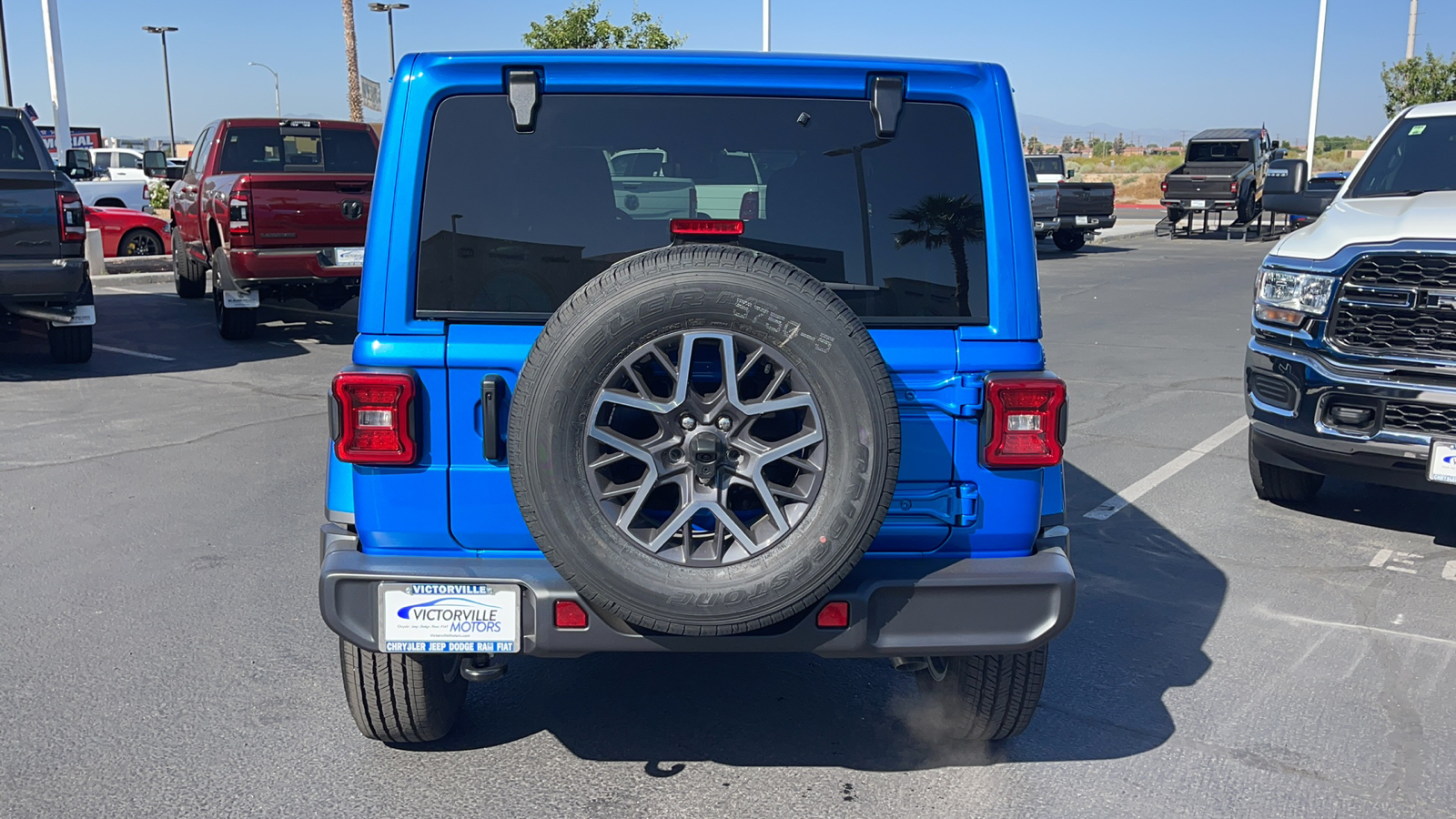 2024 Jeep Wrangler Sahara 4