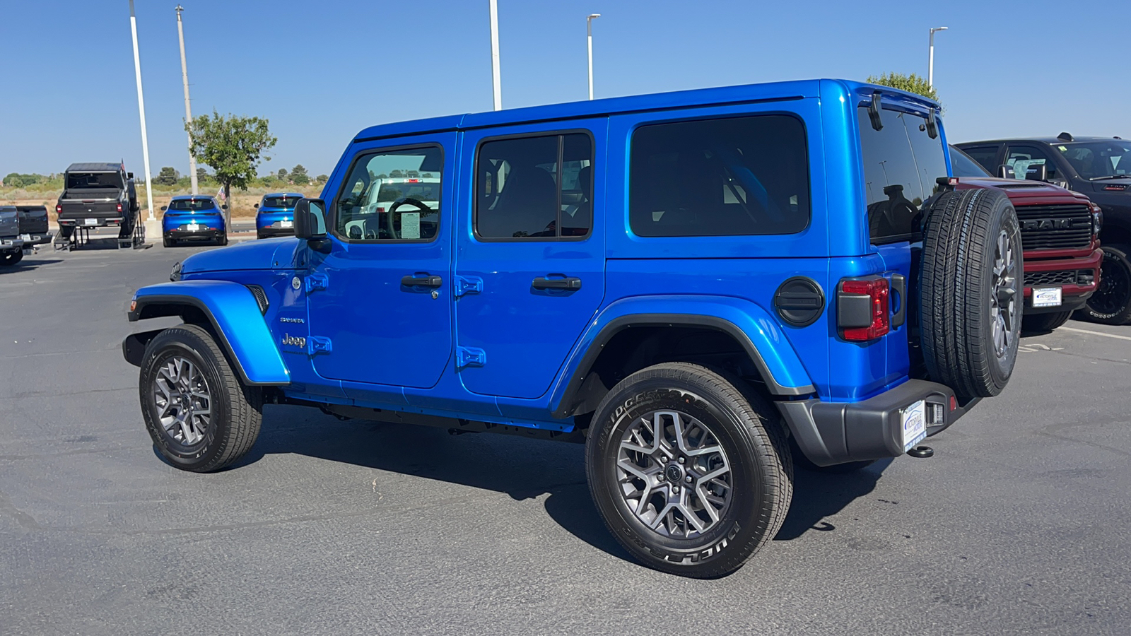 2024 Jeep Wrangler Sahara 5