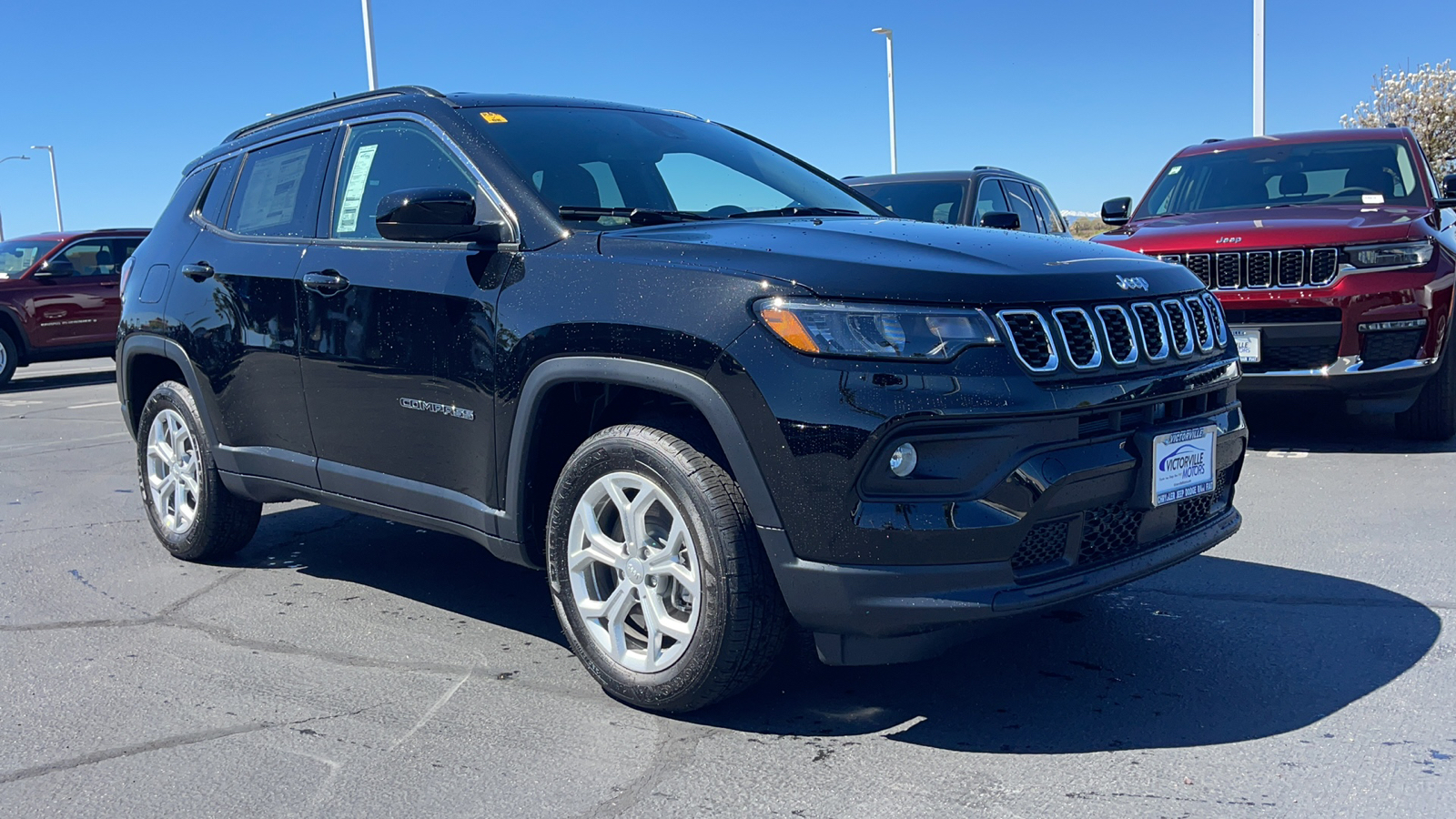 2024 Jeep Compass Latitude 1