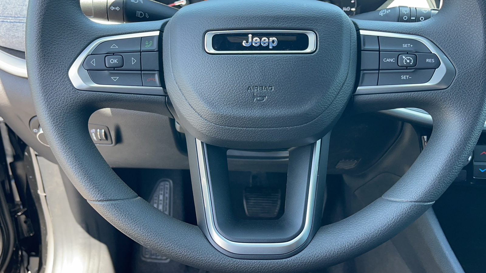 2024 Jeep Compass Sport 20