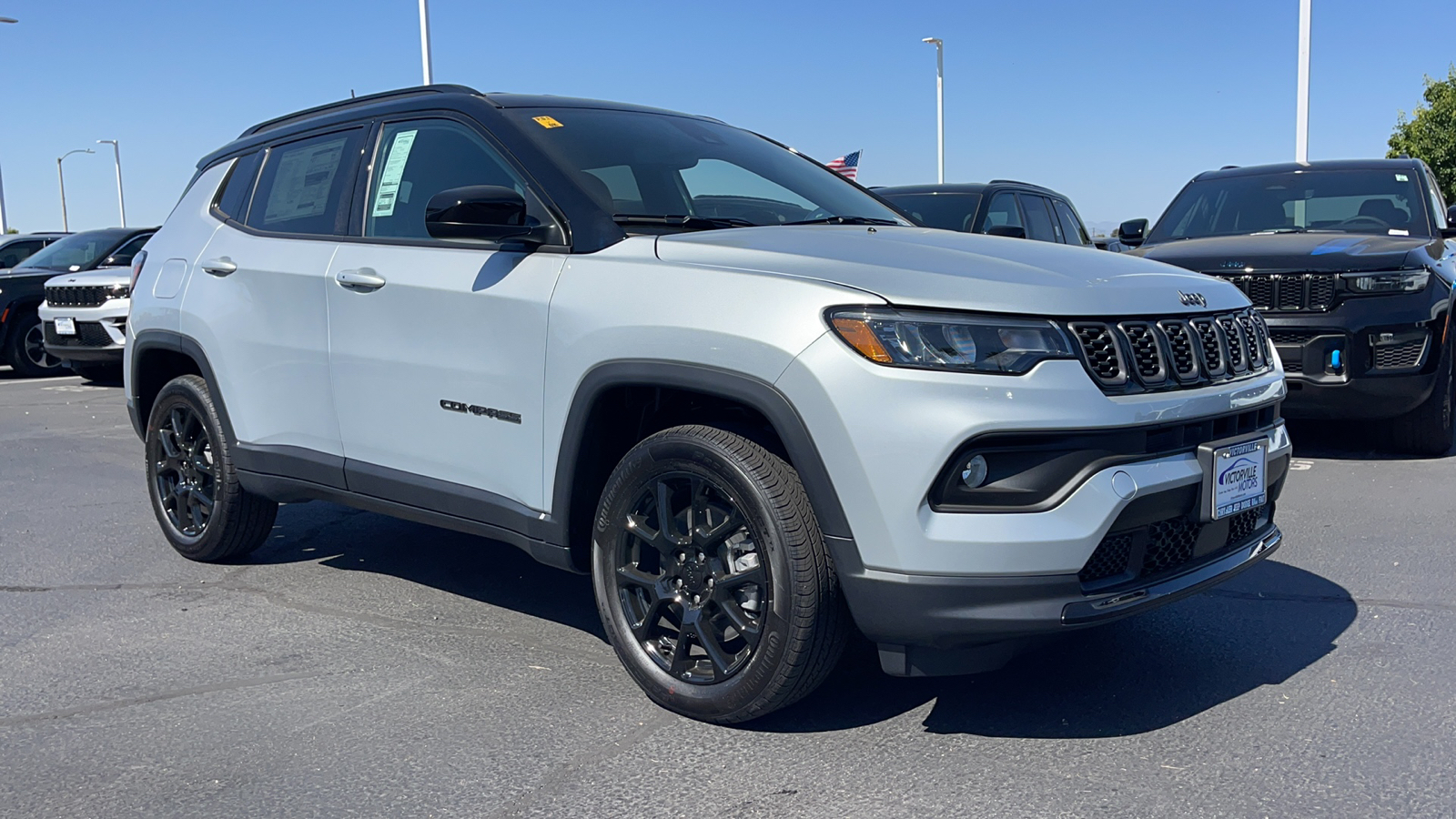 2024 Jeep Compass Latitude 1