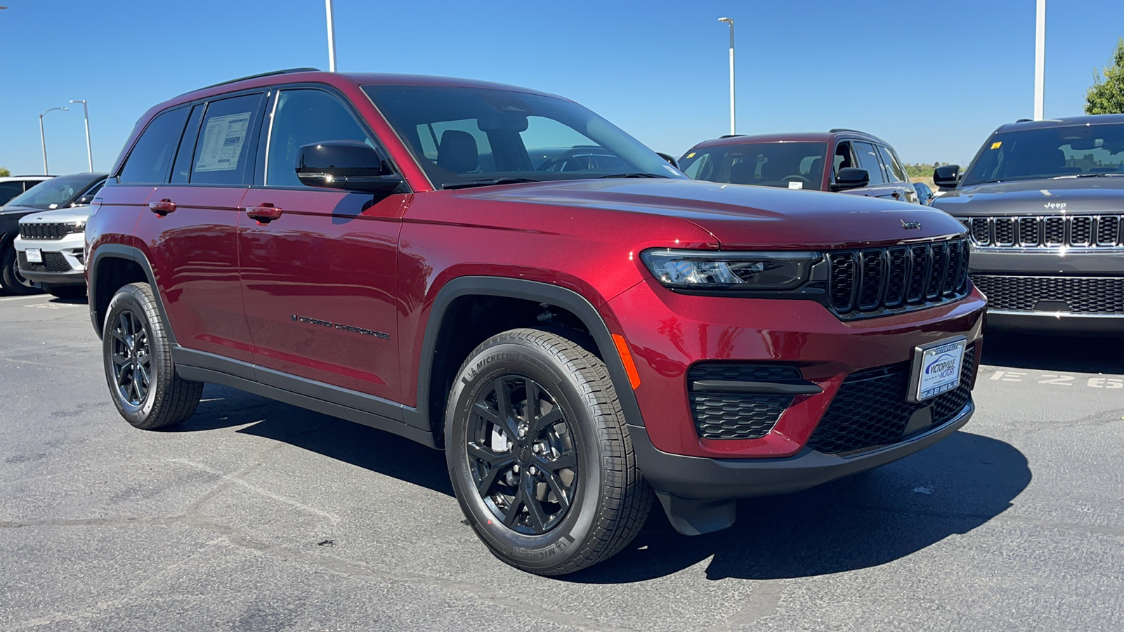 2024 Jeep Grand Cherokee Altitude 1