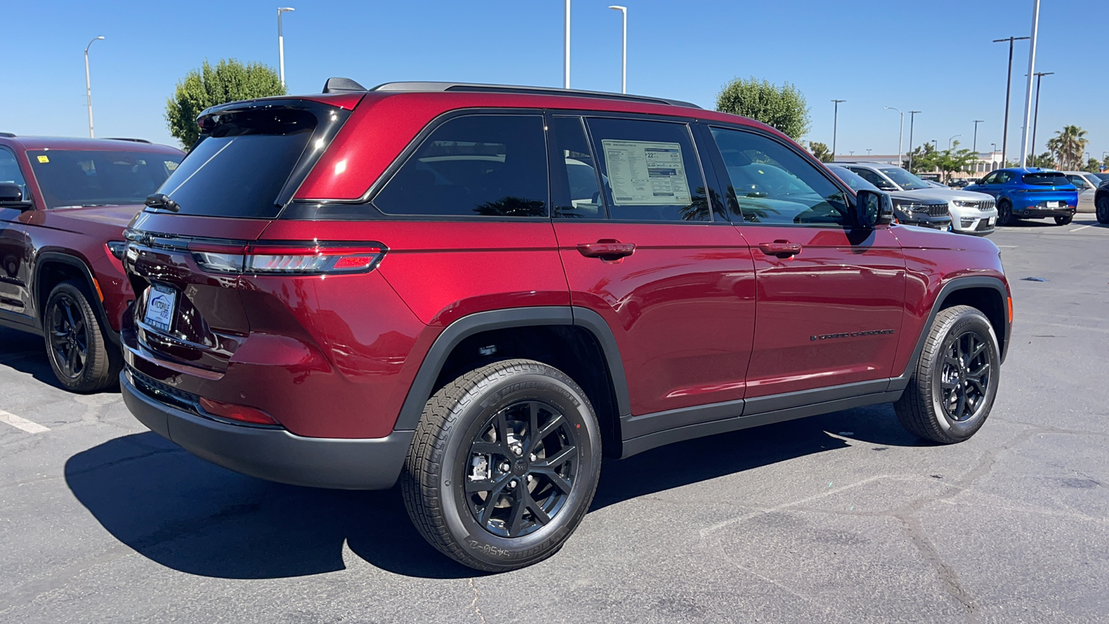 2024 Jeep Grand Cherokee Altitude 3