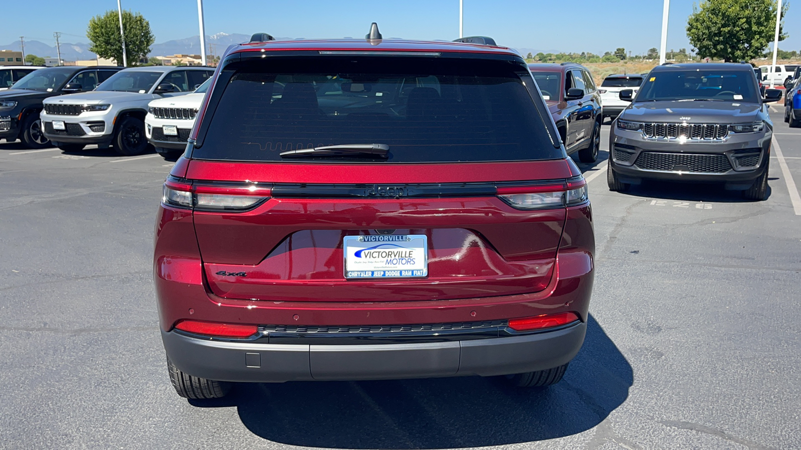 2024 Jeep Grand Cherokee Altitude 4