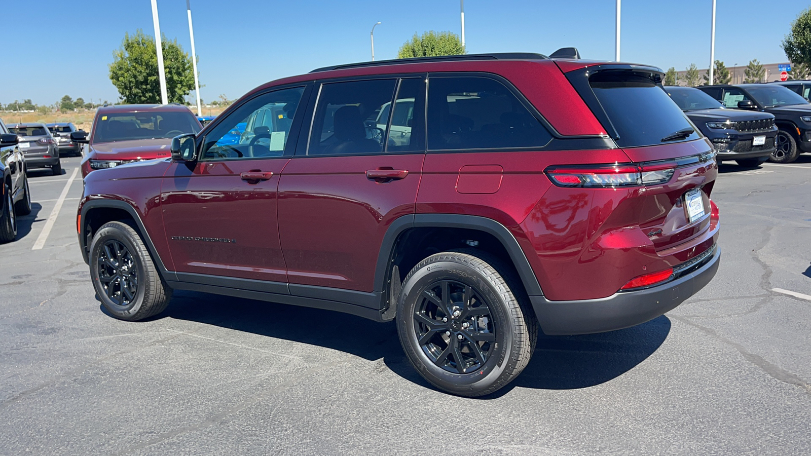 2024 Jeep Grand Cherokee Altitude 5