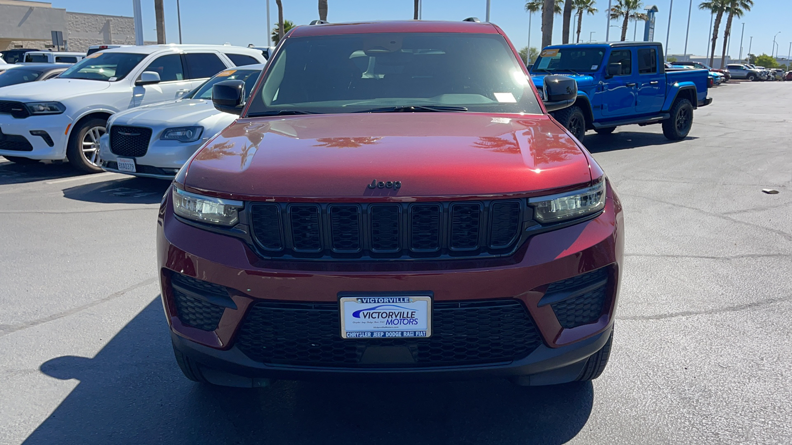 2024 Jeep Grand Cherokee Altitude 8