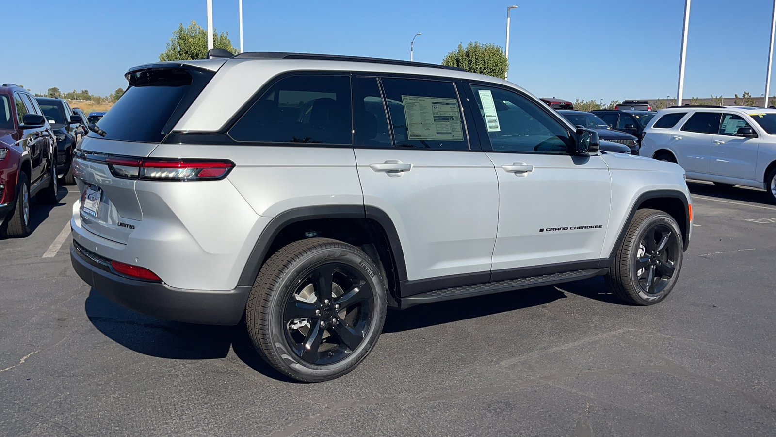 2024 Jeep Grand Cherokee Limited 3