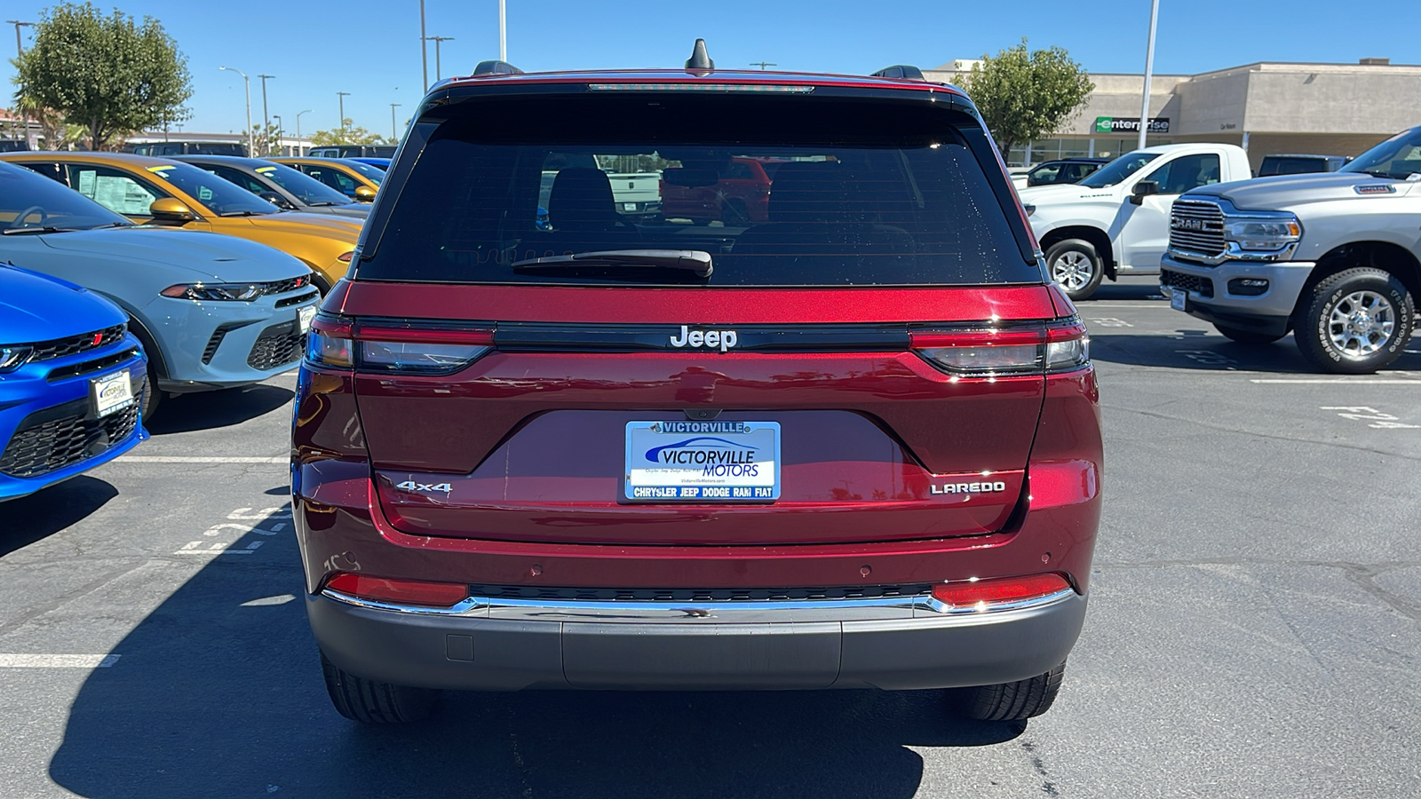 2024 Jeep Grand Cherokee Laredo 4